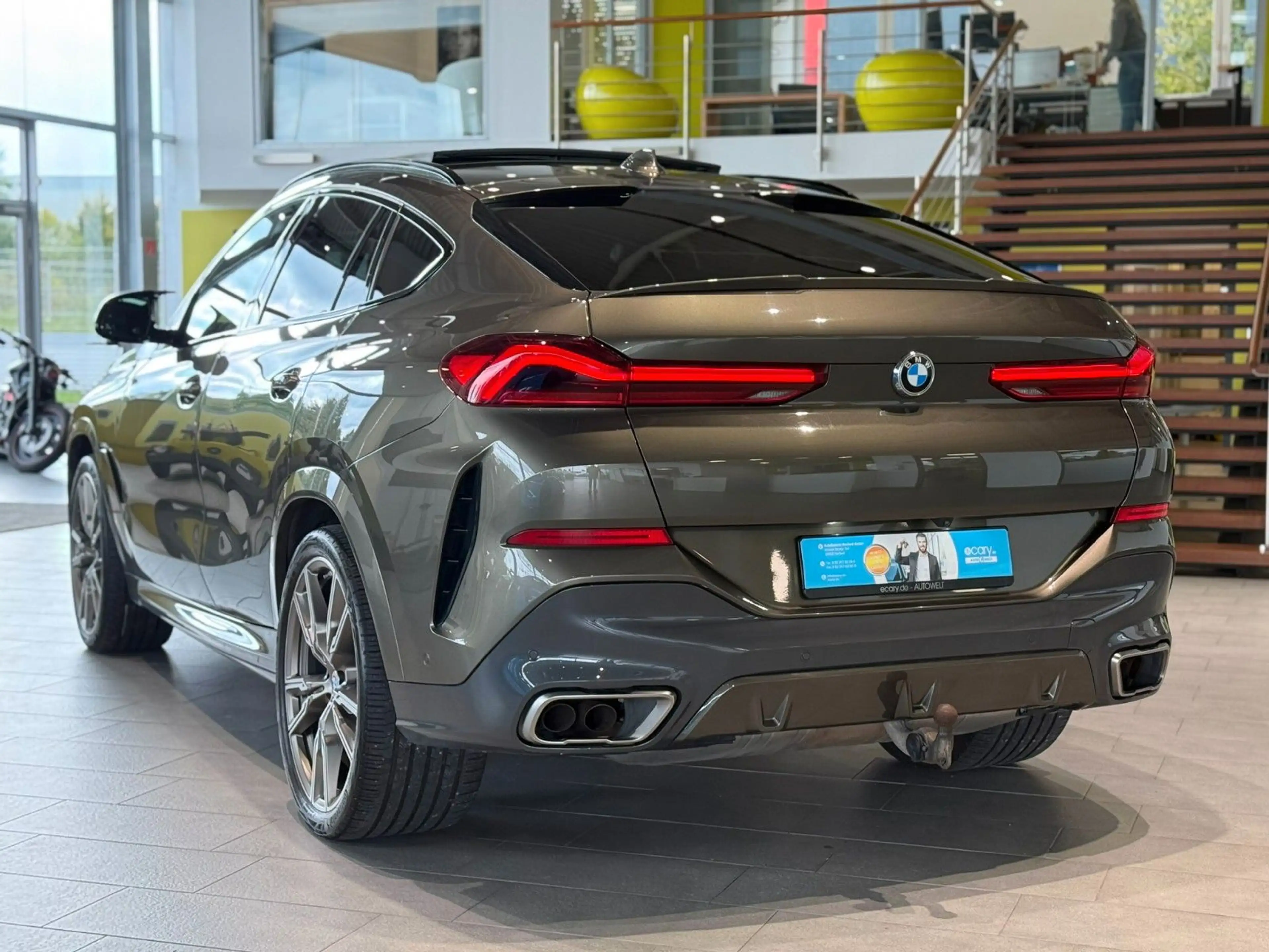 BMW X6 M50 i*Ambiente*Pano.*AHK*HUD*360°*H/K* — photo 4