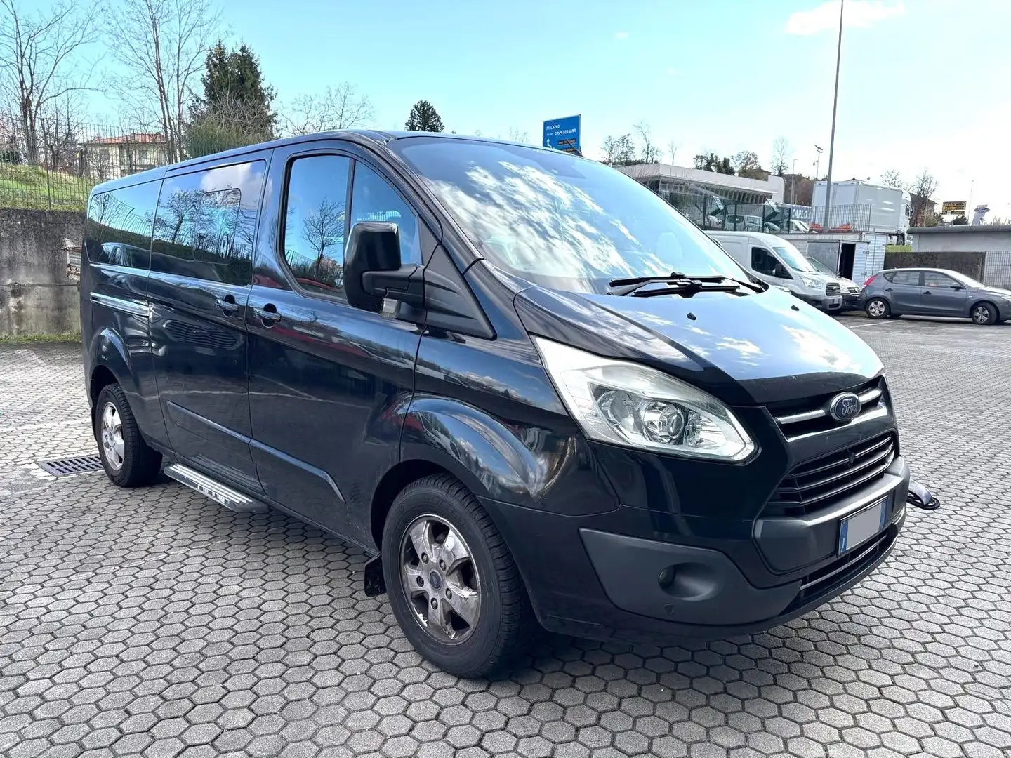 Ford Tourneo Custom 8 posti - L2 | MOTORE ROTTO Noir - 1