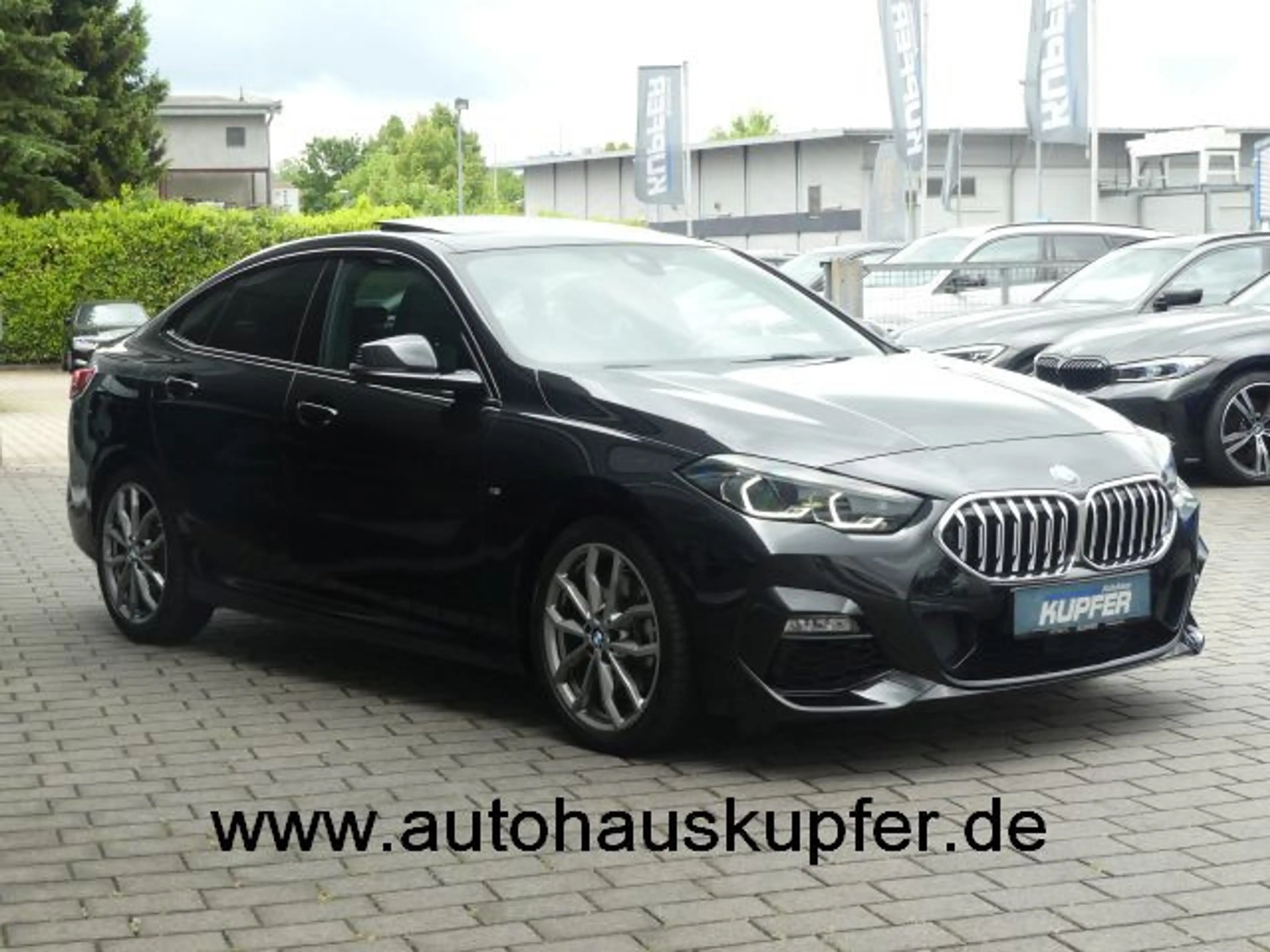 BMW 220 i M Sportpaket PANO°ACC°Rfcam°18 — photo 2