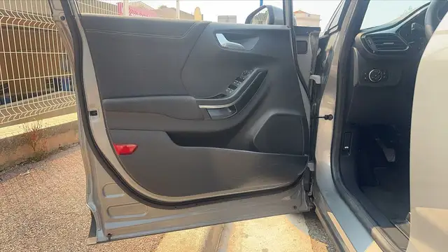 Ford Puma view 7
