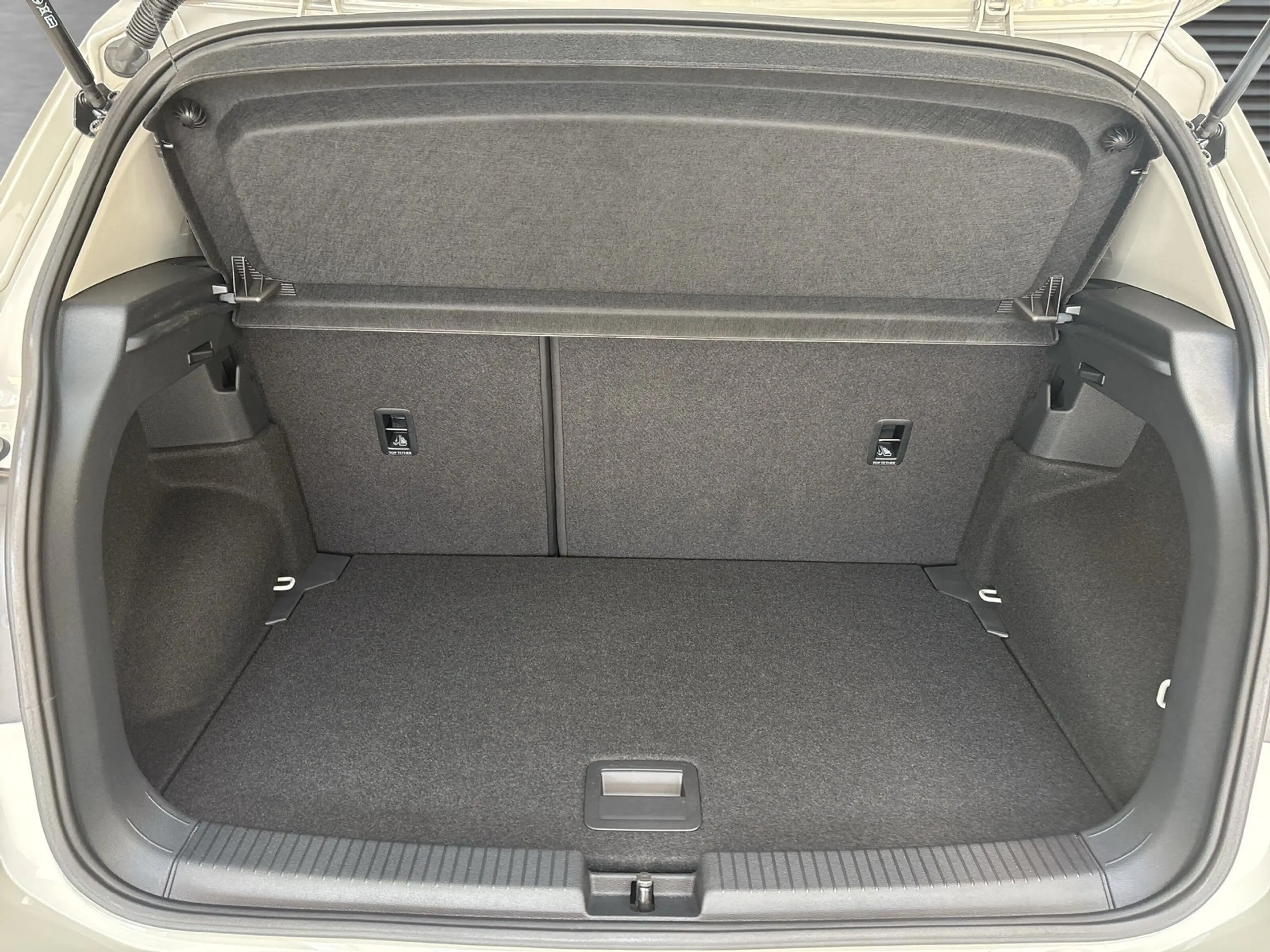 Volkswagen T-Cross 1.0 TSI DSG Energy Navi ASG 1.2031 — photo 14