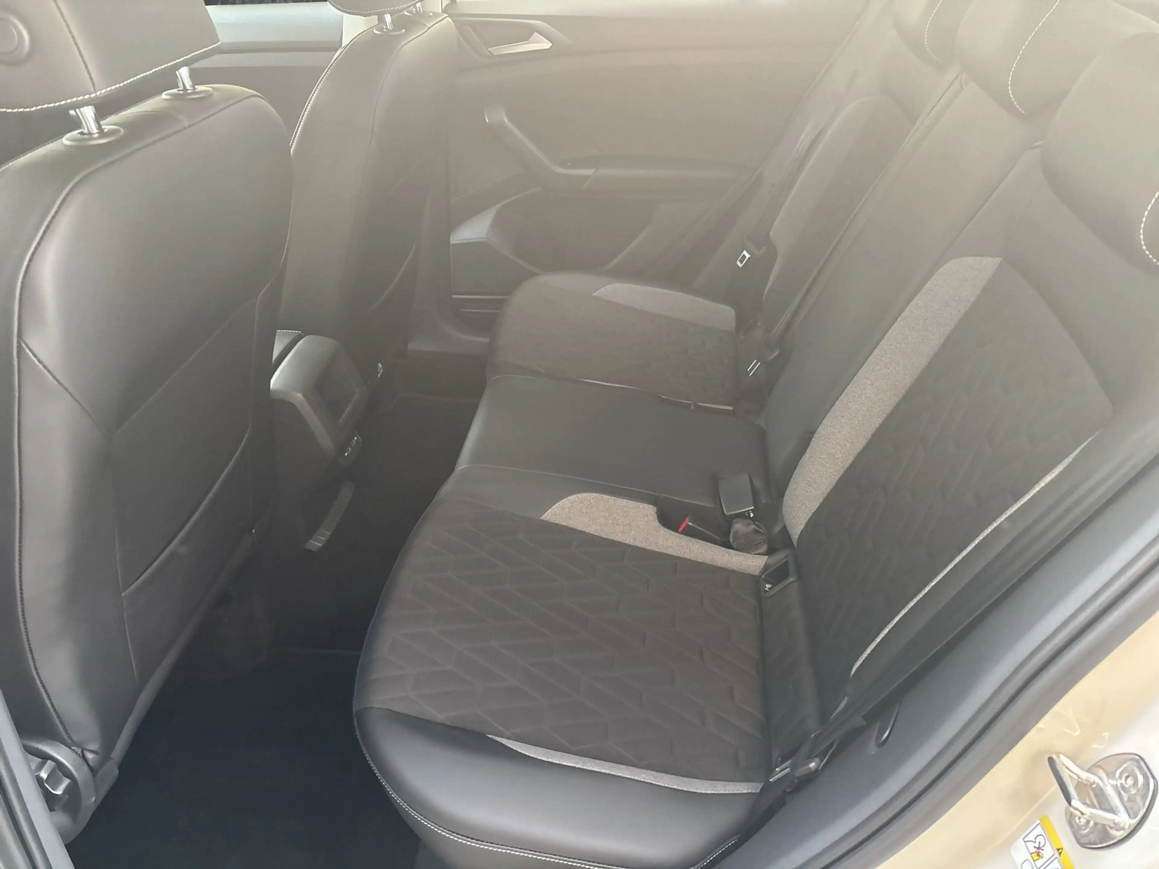 Volkswagen T-Cross 1.0 TSI DSG Energy Navi ASG 1.2031 — photo 13