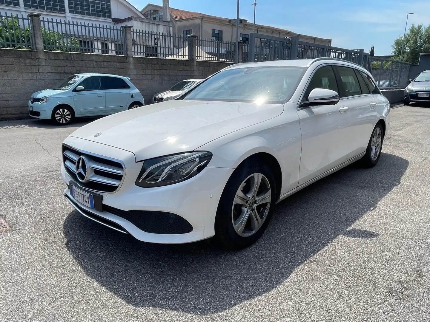 Mercedes-Benz E 200 E SW 200 d Business Sport auto motore da rivedere Белый - 1