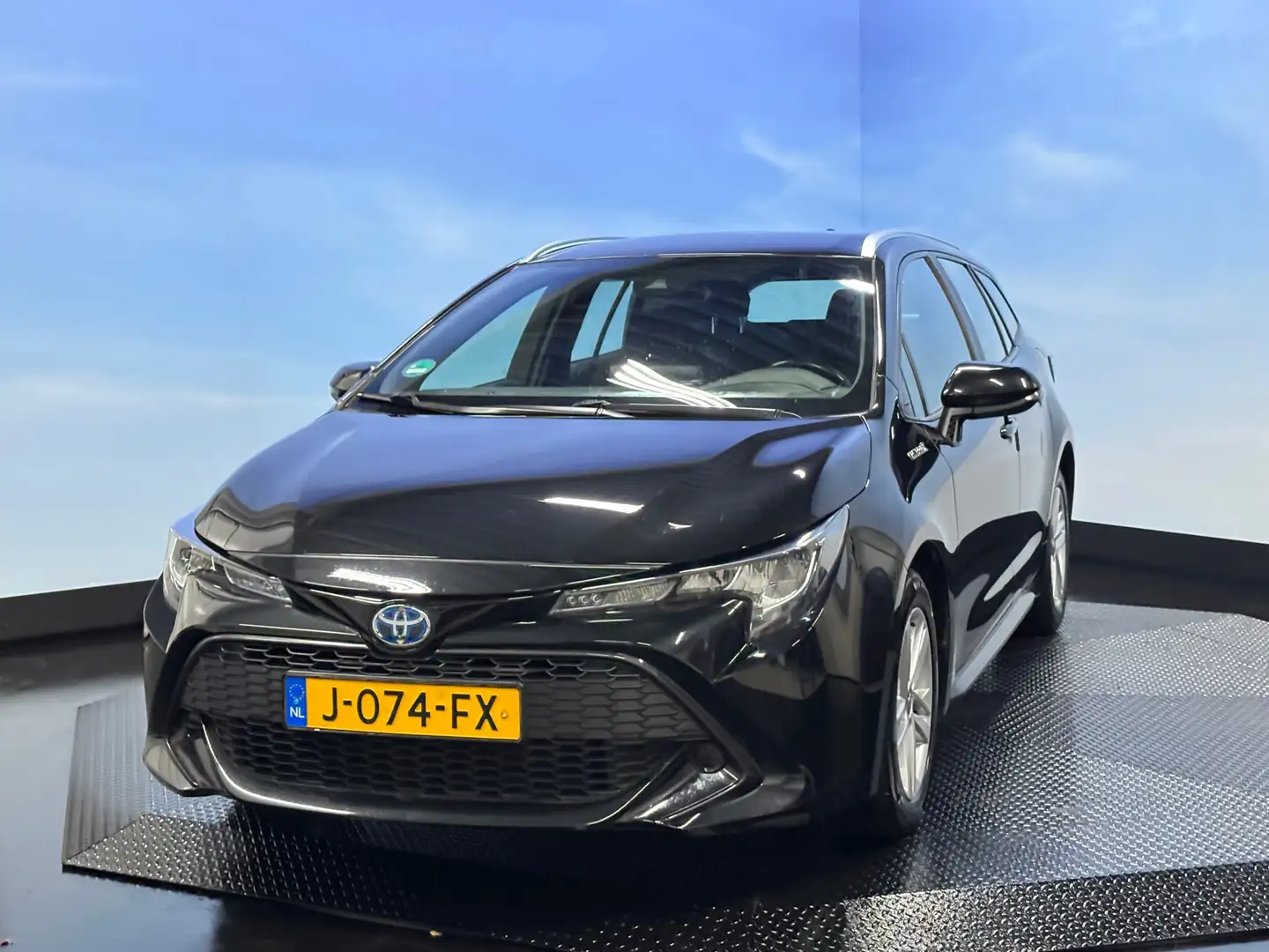 Toyota Corolla Touring Sports 1.8 Hybrid Business Navi | Clima | Noir - 2