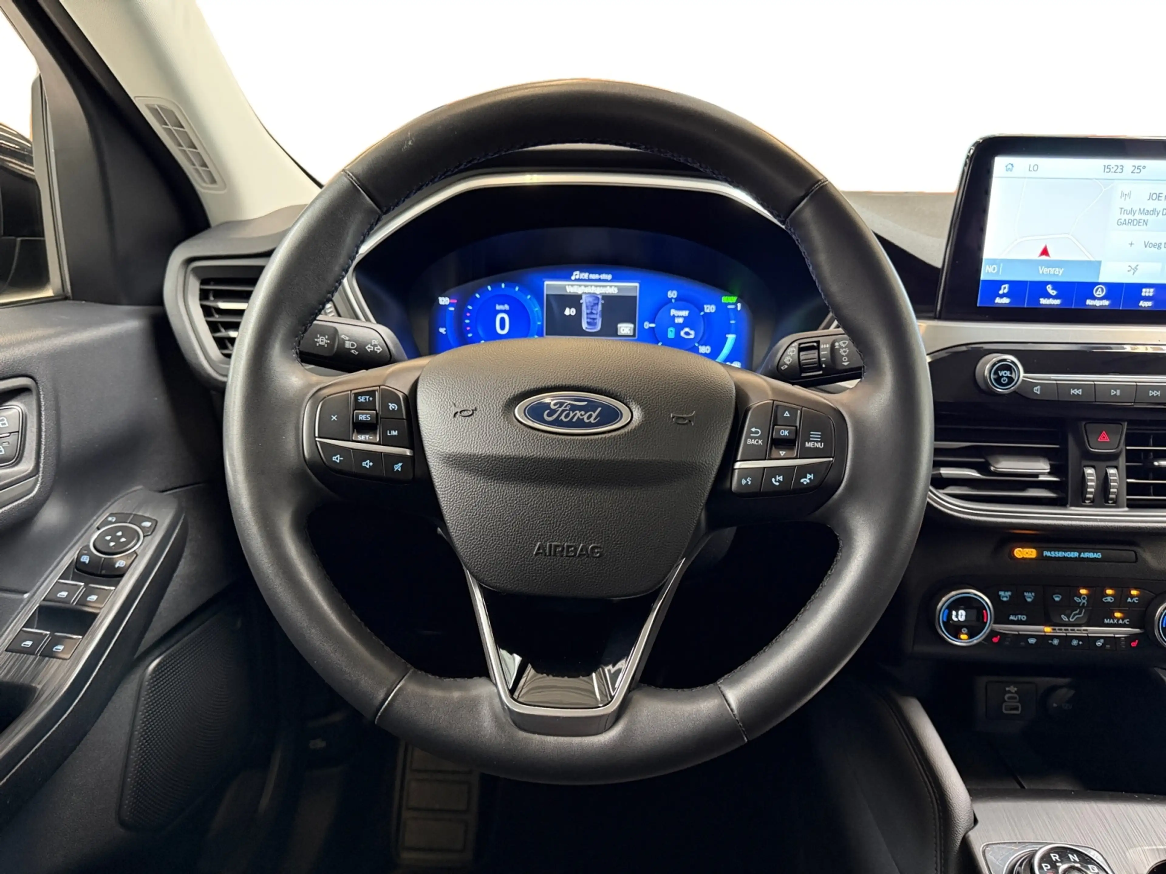 Ford Kuga 2.5 PHEV Titanium I Trekhaak I Winterpakket I CarP — photo 12