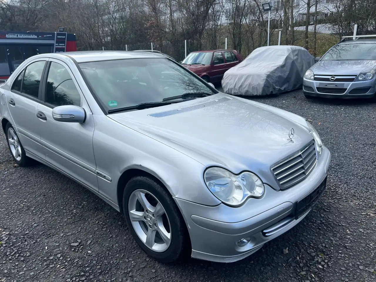 Mercedes-Benz C 200