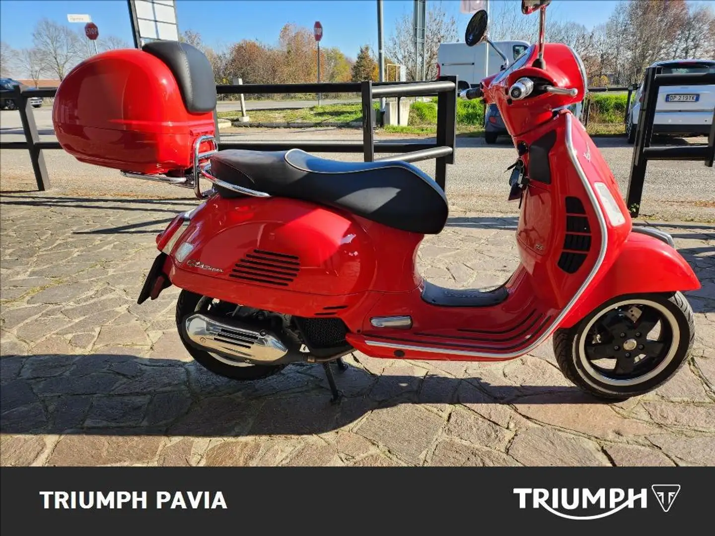 Vespa GTS 125 ie Super Abs Gri - 1