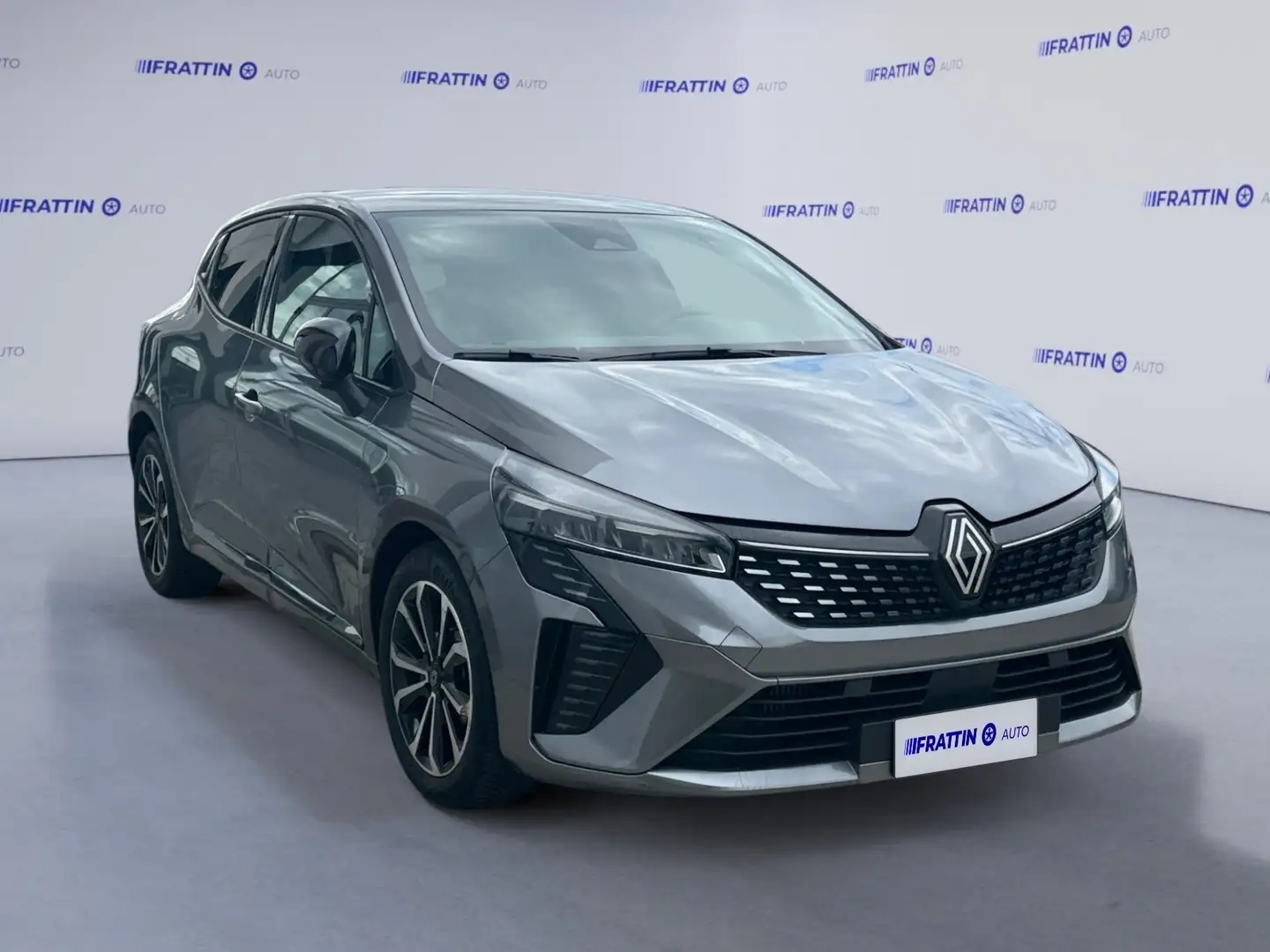 Renault Clio TCe 90 CV 5 porte Techno Grigio - 2