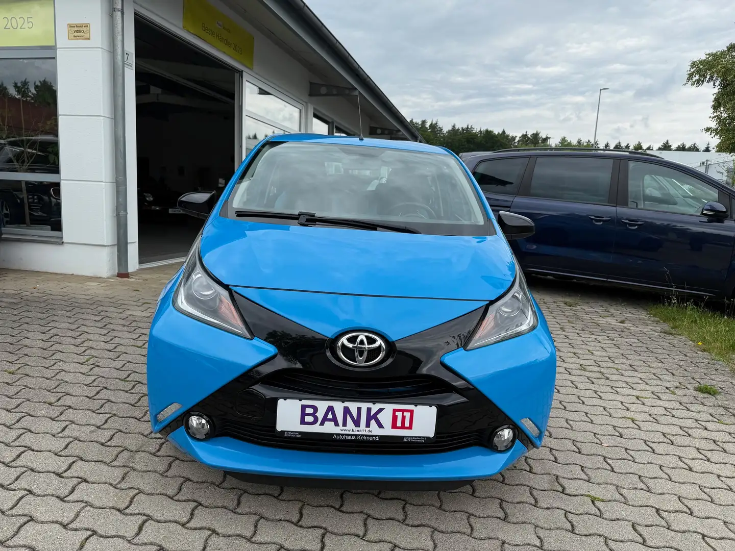 Toyota Aygo x-cite - TÜV 02.2027. - Blau - 2