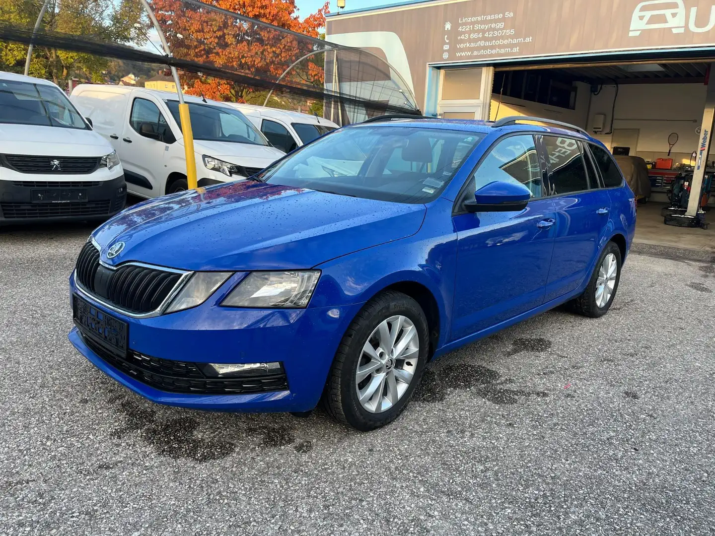 Skoda Octavia Combi 1,6 TDI Ambition Limited Navi-Carplay Bleu - 1