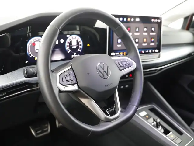 Volkswagen Golf view 12