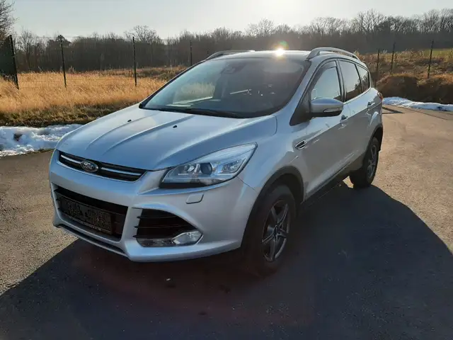 Ford Kuga 2,0 TDCi 4x4 Titanium PowerShift