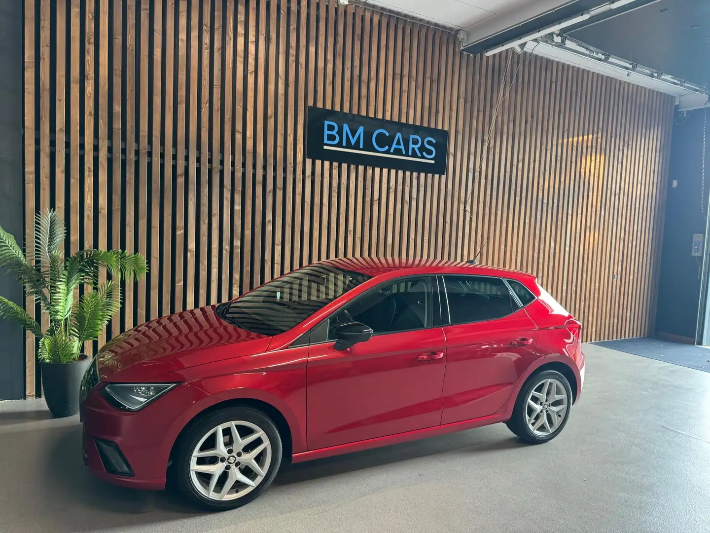 SEAT Ibiza 1.0 TGI FR Business Camera|Navi|Strakke auto! Červená - 1