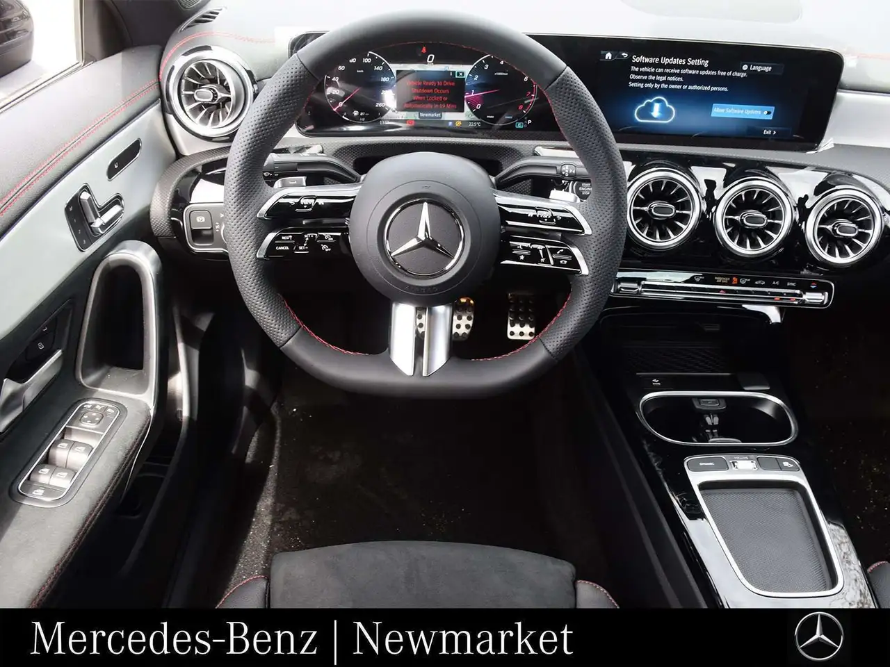 Mercedes-Benz CLA снимка Mercedes-Benz CLA