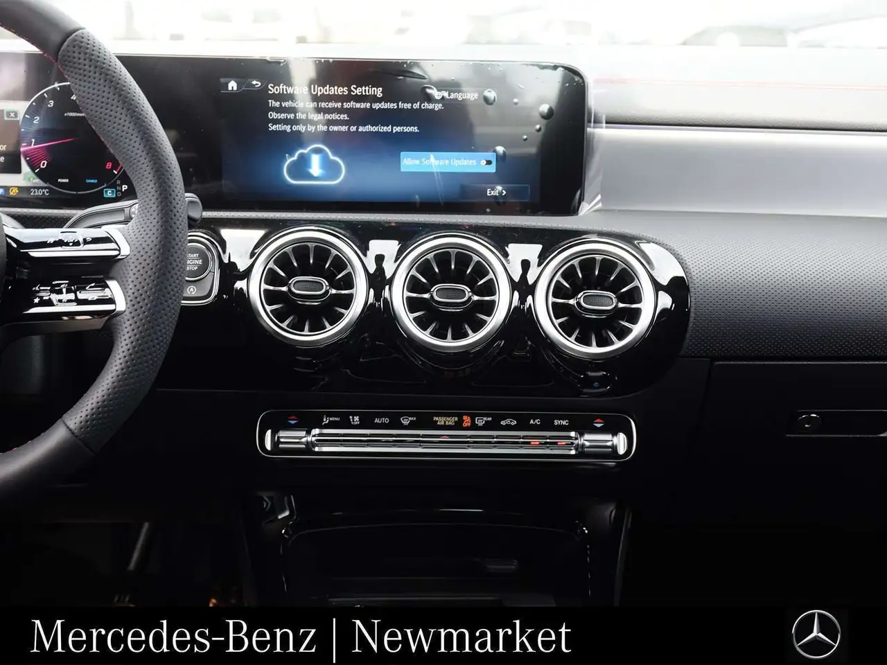 Mercedes-Benz CLA снимка Mercedes-Benz CLA