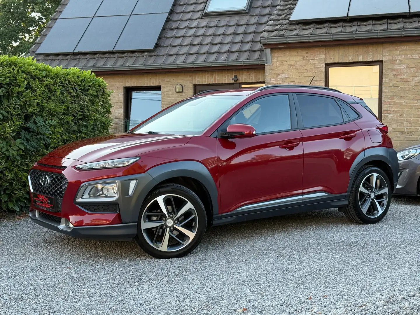 Hyundai KONA ( Sky ) 1.0T-GDi ( 120Ch ) 08/2018 ( EURO 6d ) Rood - 2