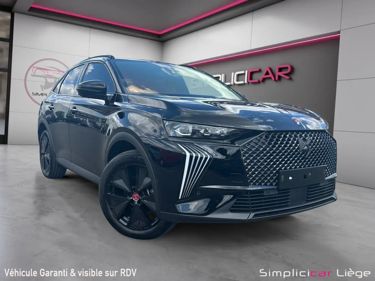 DS Automobiles DS 7 Crossback DS 7 CROSSBACK 1.5 *GARANTIE CONSTRUCTEUR* Zwart - 1