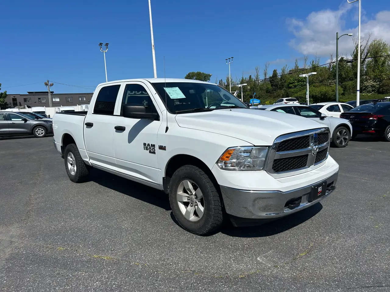 RAM 1500 снимка RAM 1500