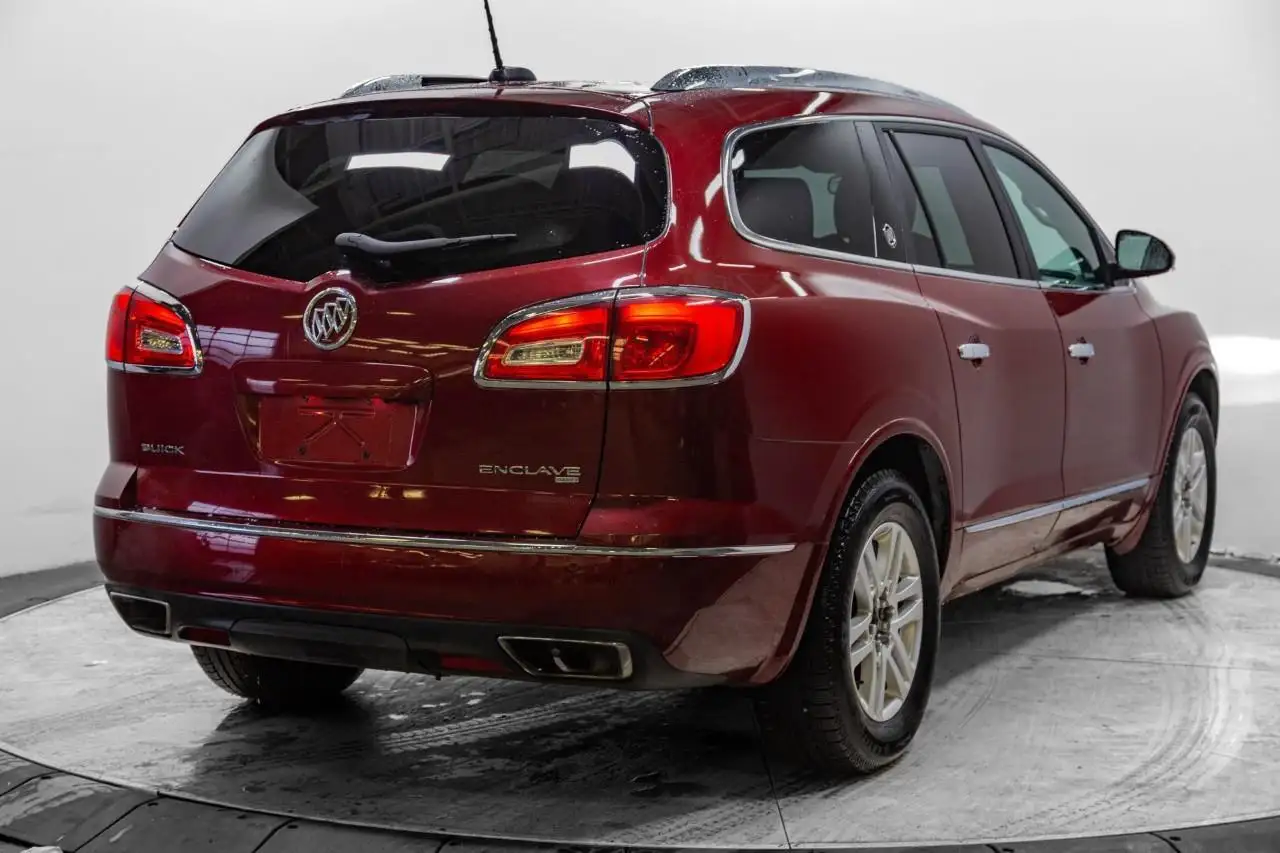 Buick Enclave снимка Buick Enclave