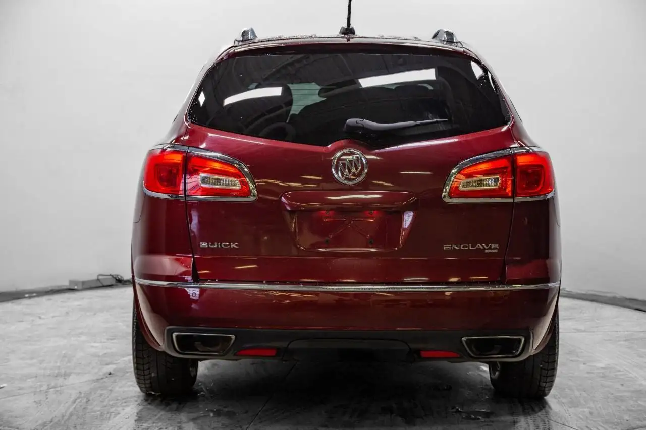 Buick Enclave снимка Buick Enclave