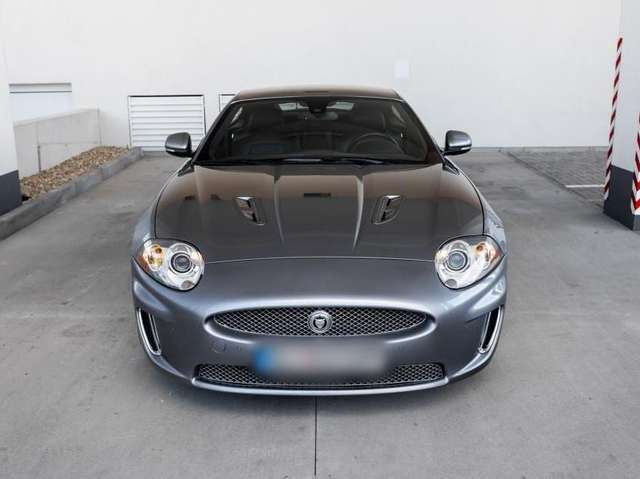 Imagine Jaguar XKR 5.0 Coupe | 510 PS | Automatik | 72.000 km |