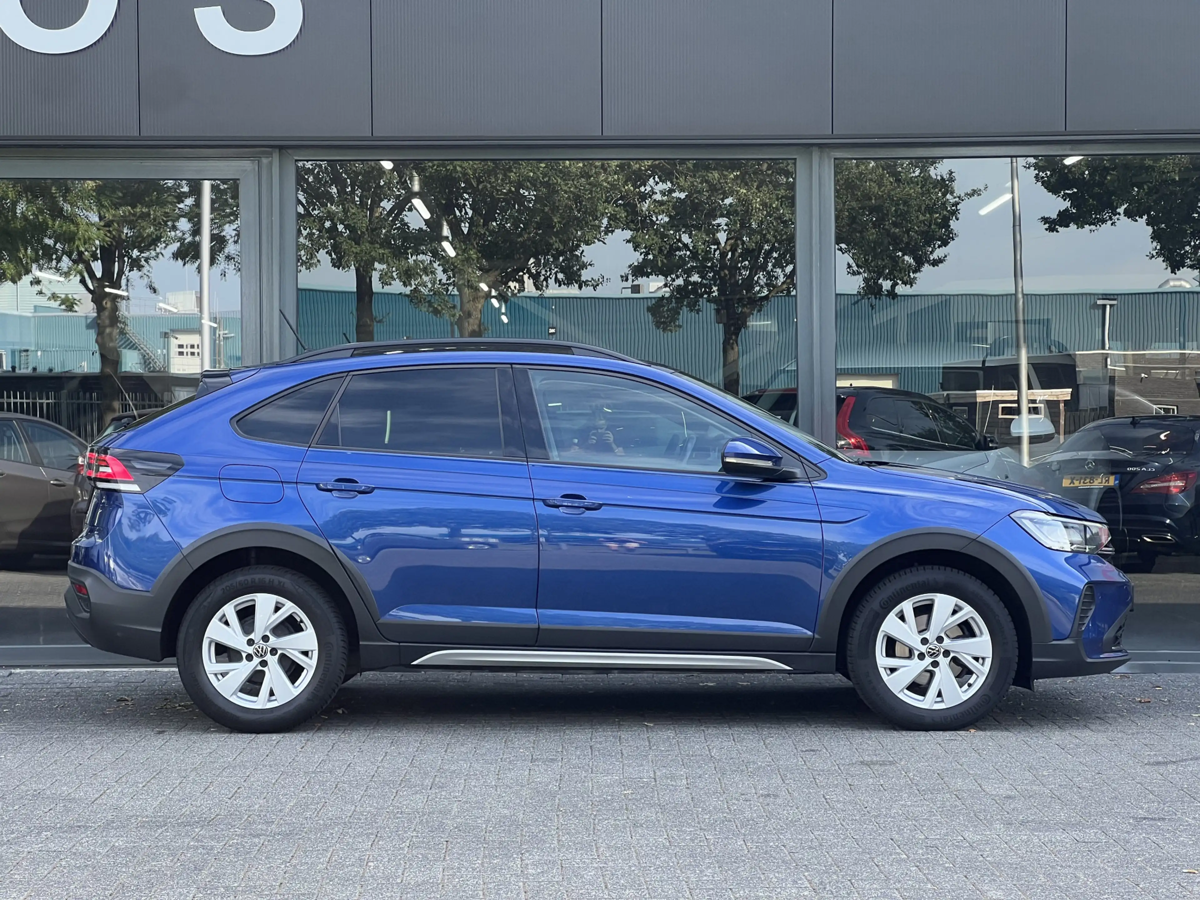 Volkswagen Taigo 1.0 TSI Life | Camera | Climate control | Stoelver — photo 8