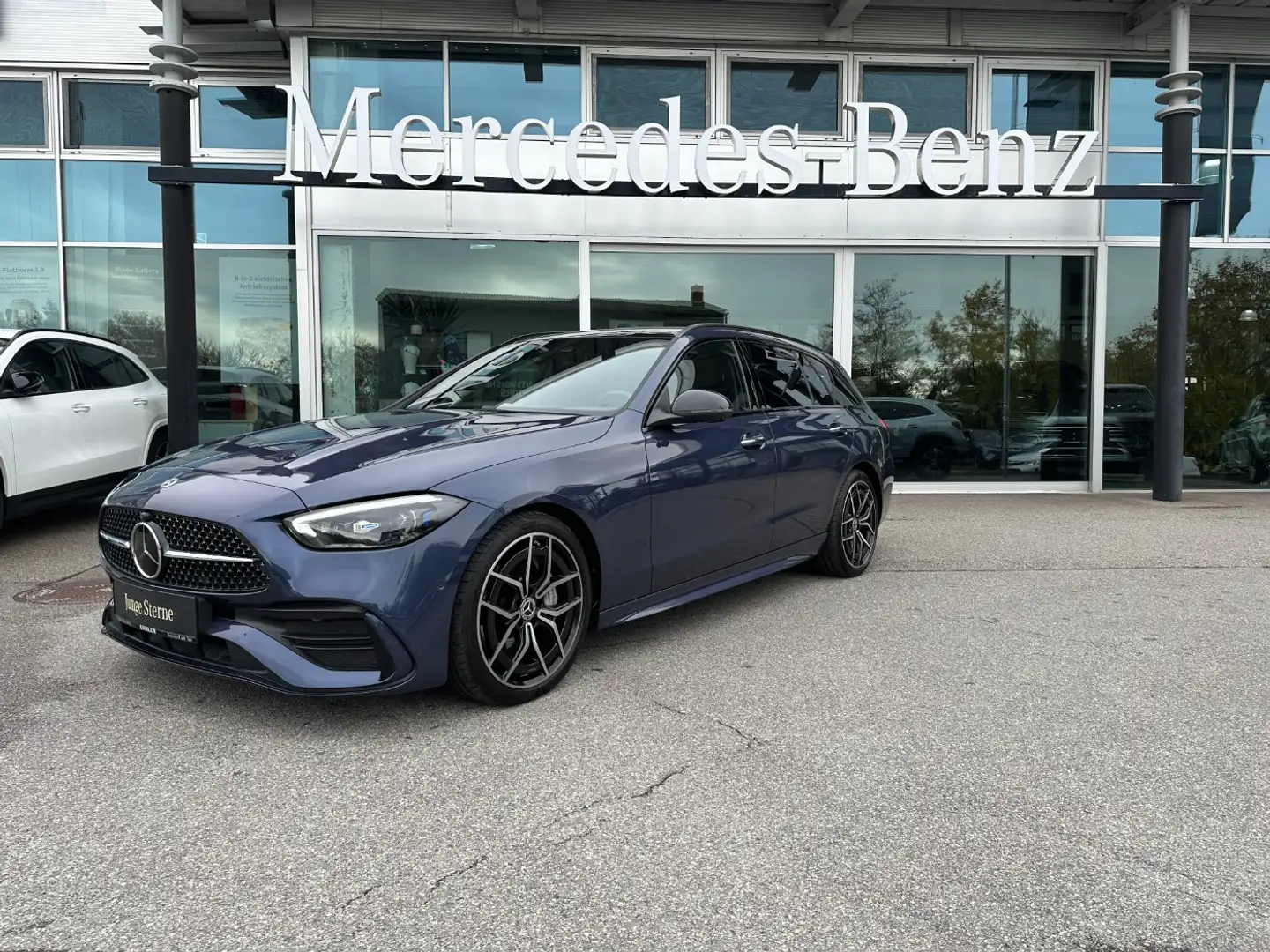 Mercedes-Benz C 220 d 4MATIC T-Modell AMG Line Premium Plus Bleu - 2