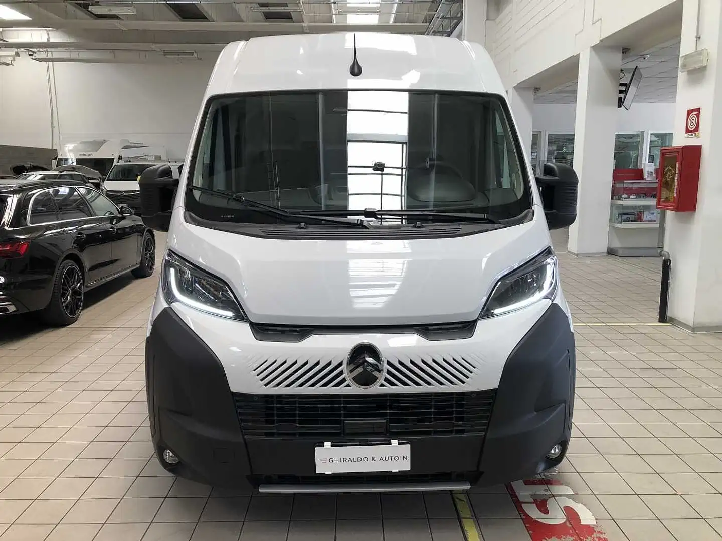 Citroen Jumper 35L3H2 140cv Euro 6E Bílá - 2