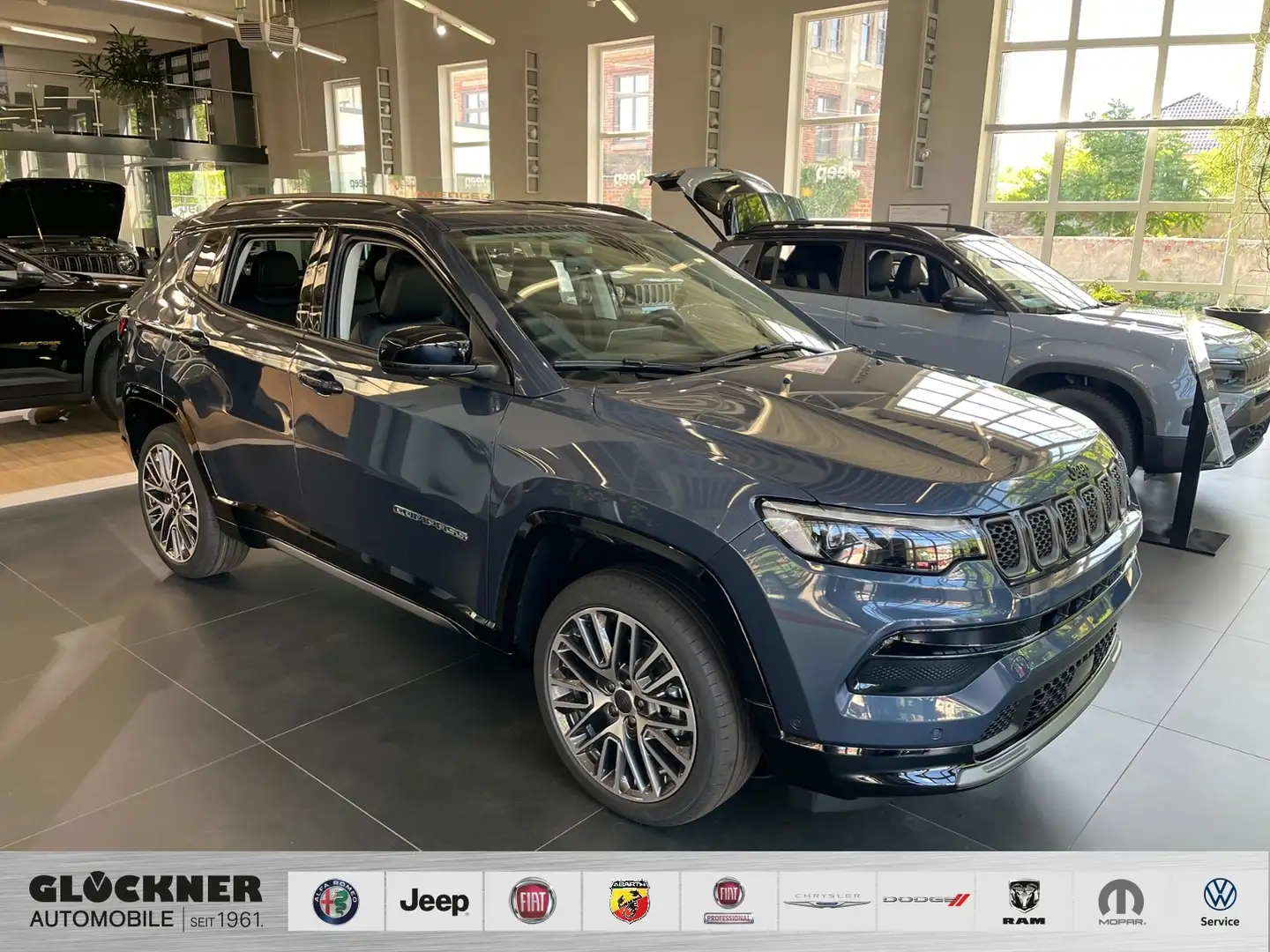 Jeep Compass e-Hybrid Summit 1.5l MHEV Bleu - 1