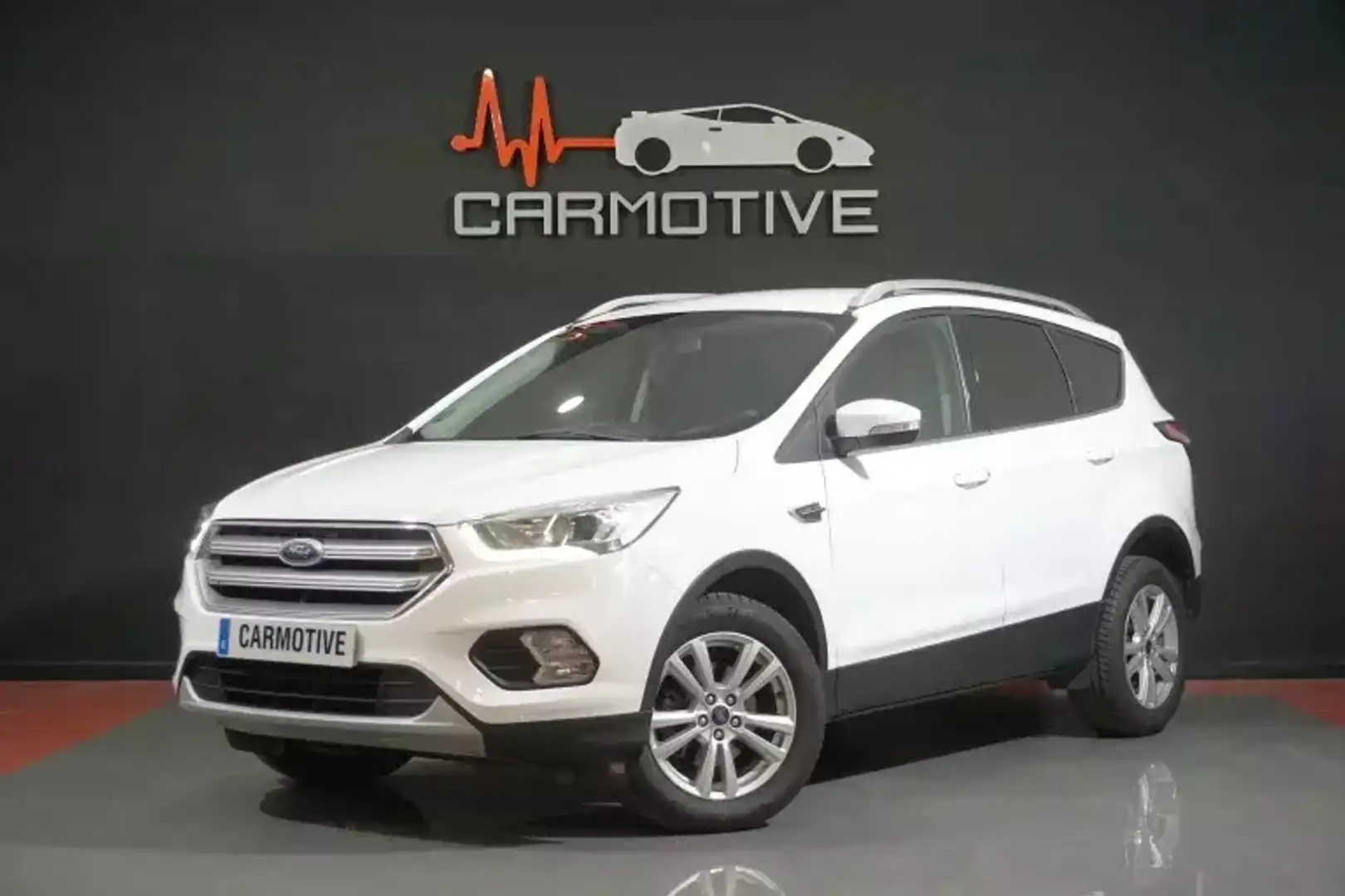 Ford Kuga 1.5 EcoBoost Trend FWD 120 Blanc - 2