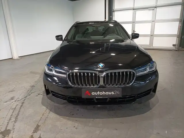 BMW 5 Series view 2