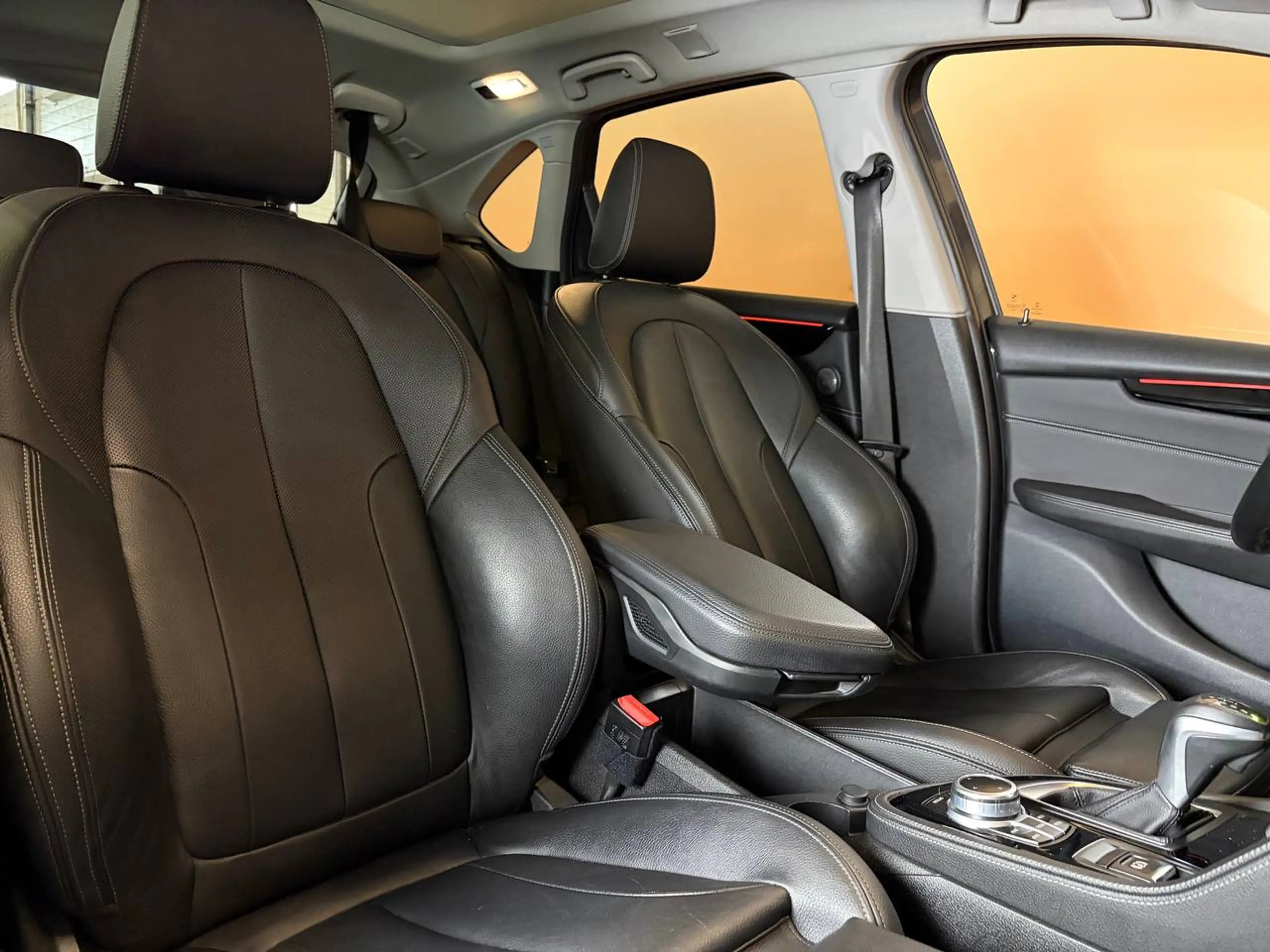 BMW 225 2-serie Active Tourer 225xe iPerformance High Exec — photo 9