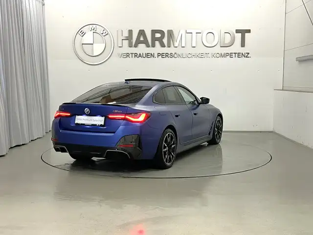 BMW I4 view 6