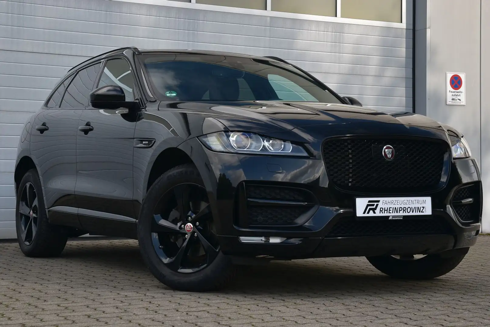 Jaguar F-Pace F-PACE R-Sport AWD Pano/ACC/SHZ/Black Pack Schwarz - 1
