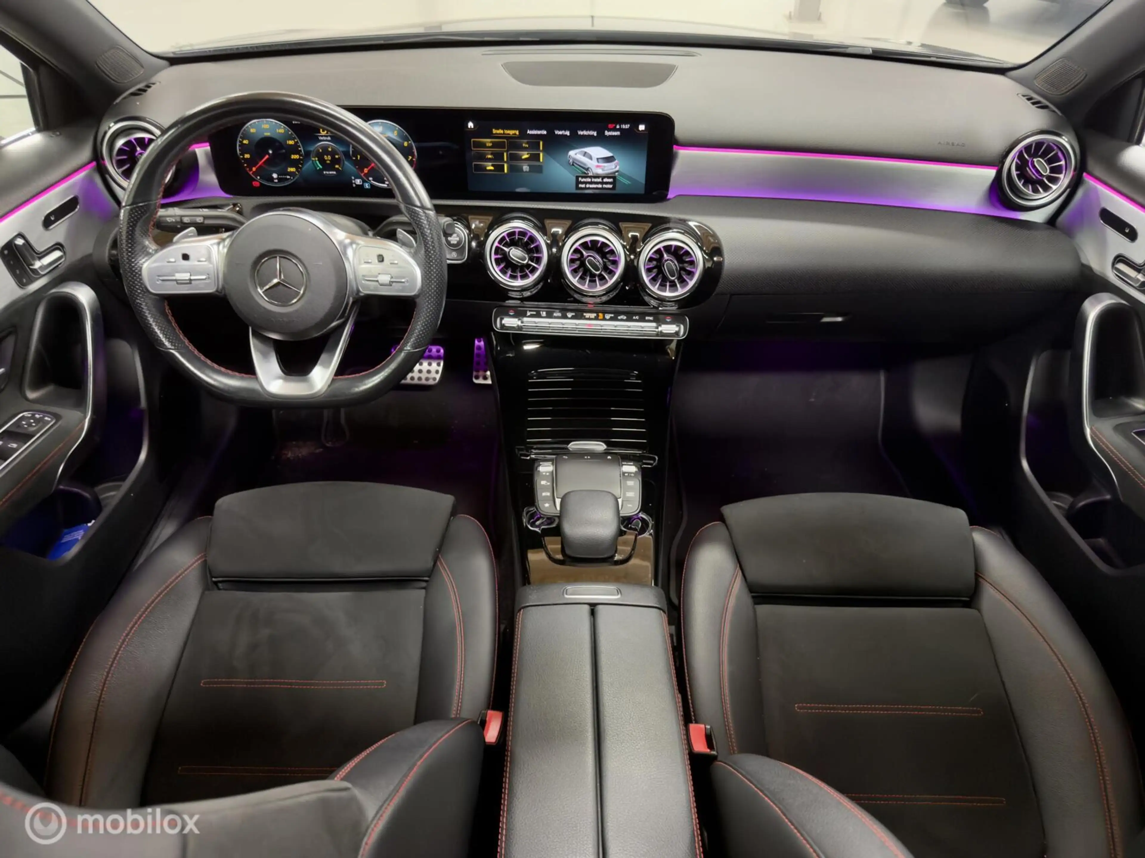 Mercedes-Benz A 200 AMG | Pano | Beam | Memory | 19" | ACC | Camera | — photo 5