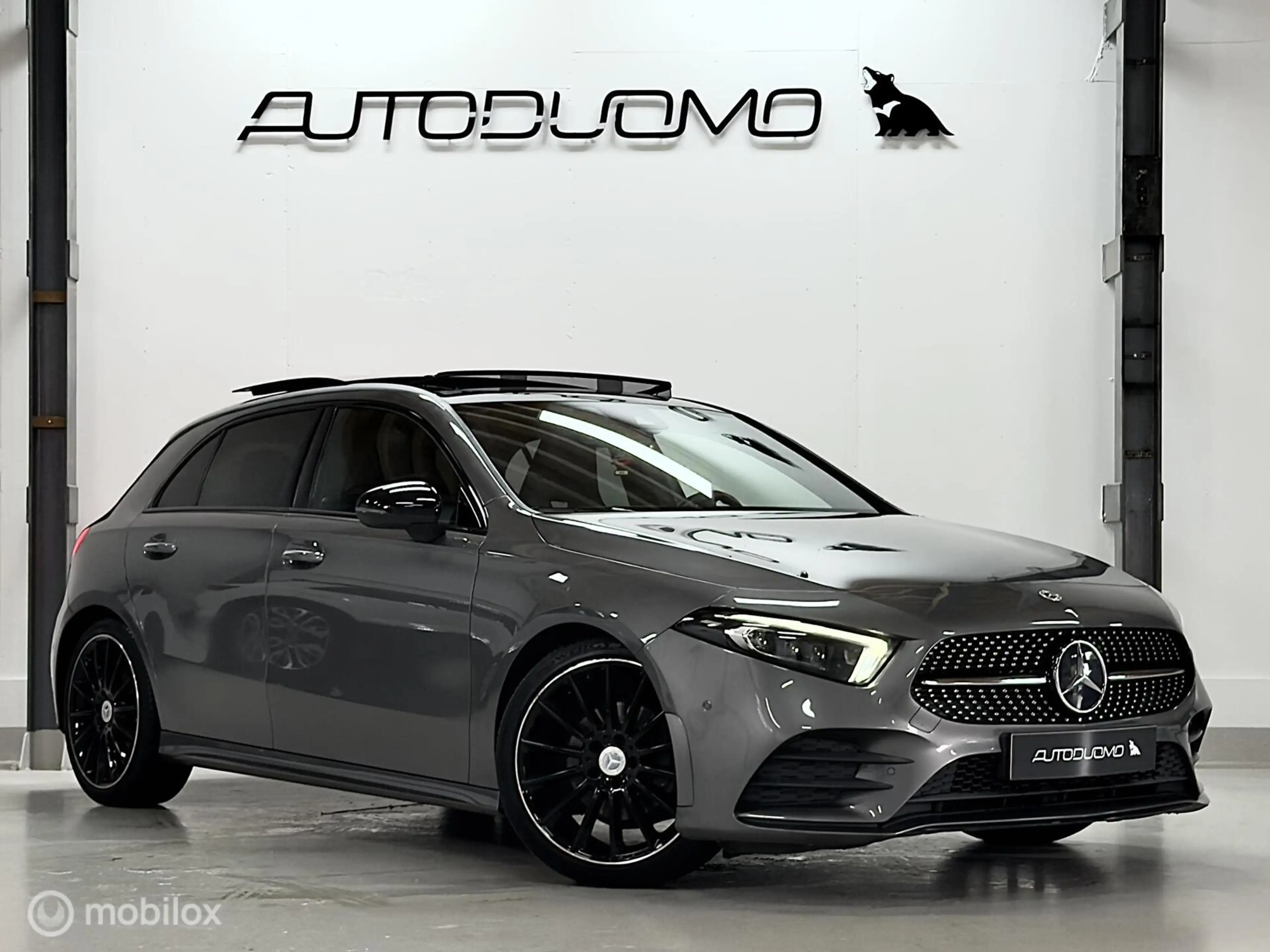 Mercedes-Benz A 200 AMG | Pano | Beam | Memory | 19" | ACC | Camera | — photo 13