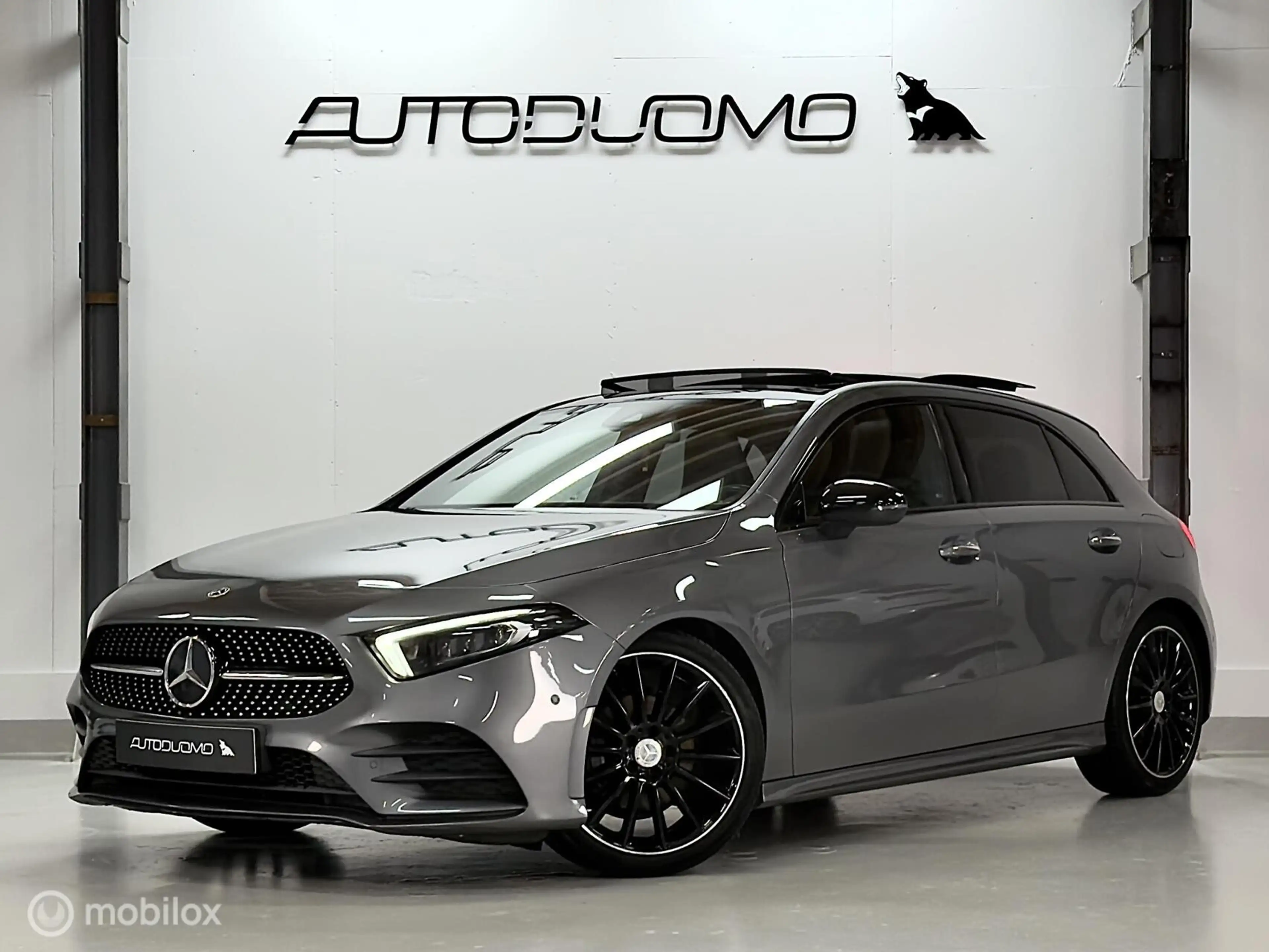Mercedes-Benz A 200 AMG | Pano | Beam | Memory | 19" | ACC | Camera |