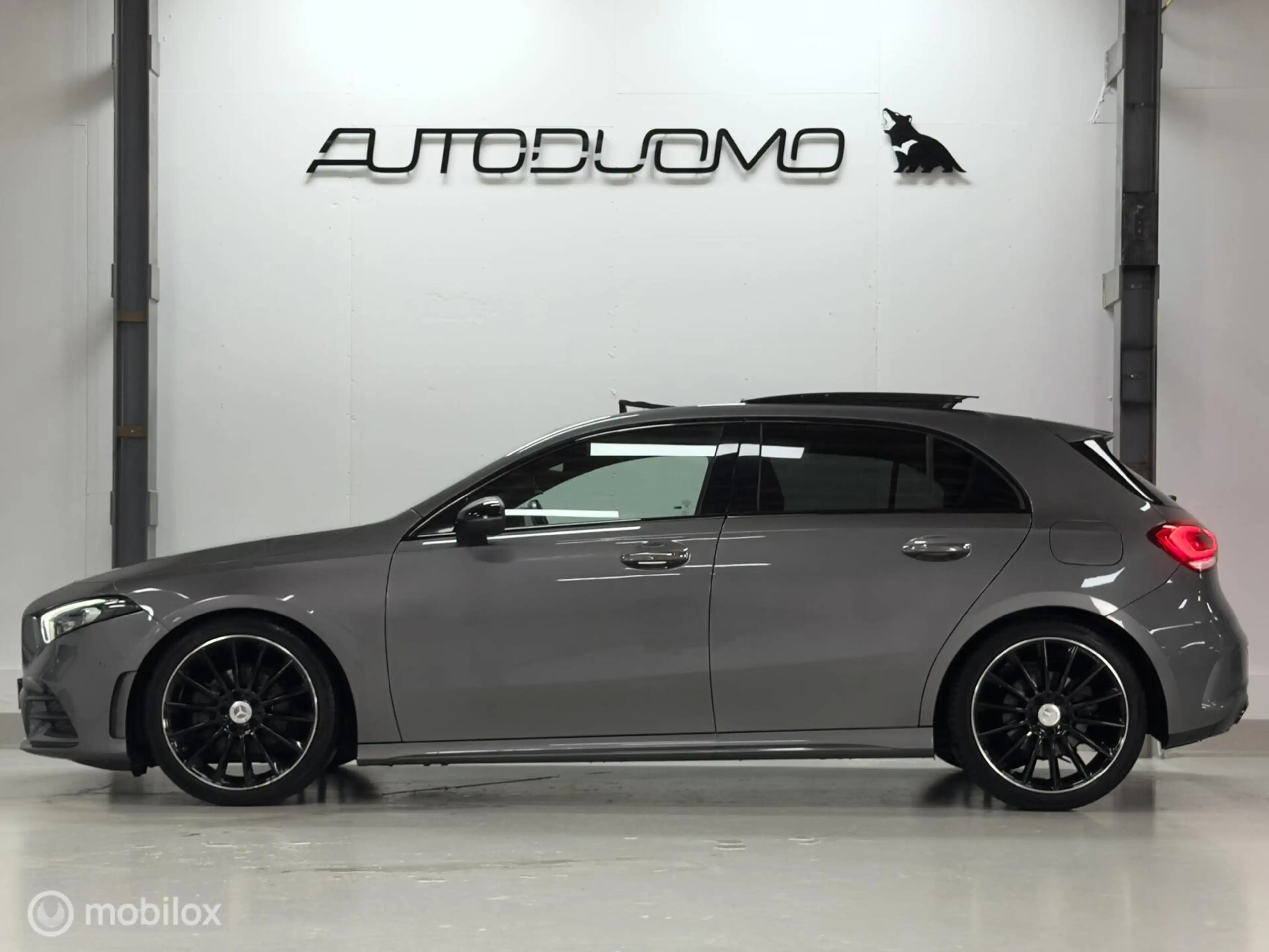 Mercedes-Benz A 200 AMG | Pano | Beam | Memory | 19" | ACC | Camera | — photo 2