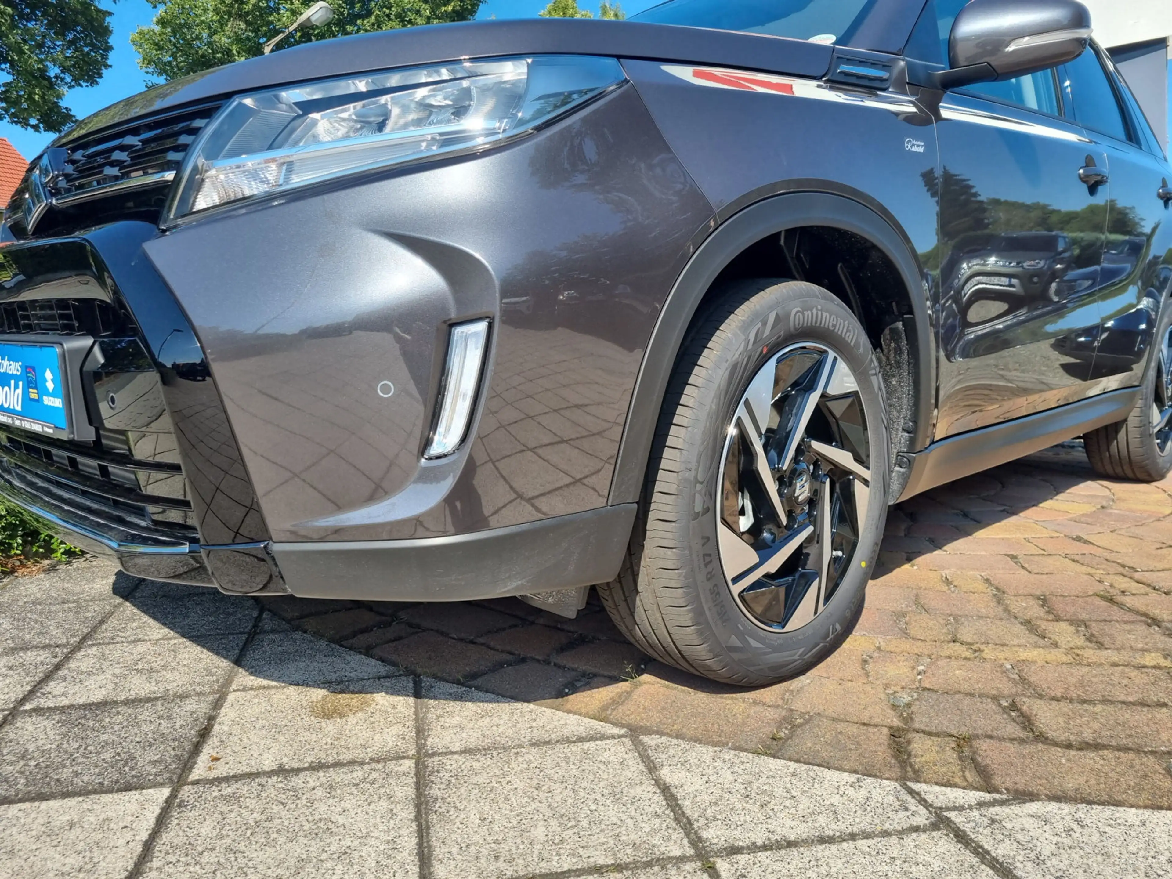 Suzuki Vitara 1.4 Comfort+ 4x4 *8 Jahre Garantie* — photo 9