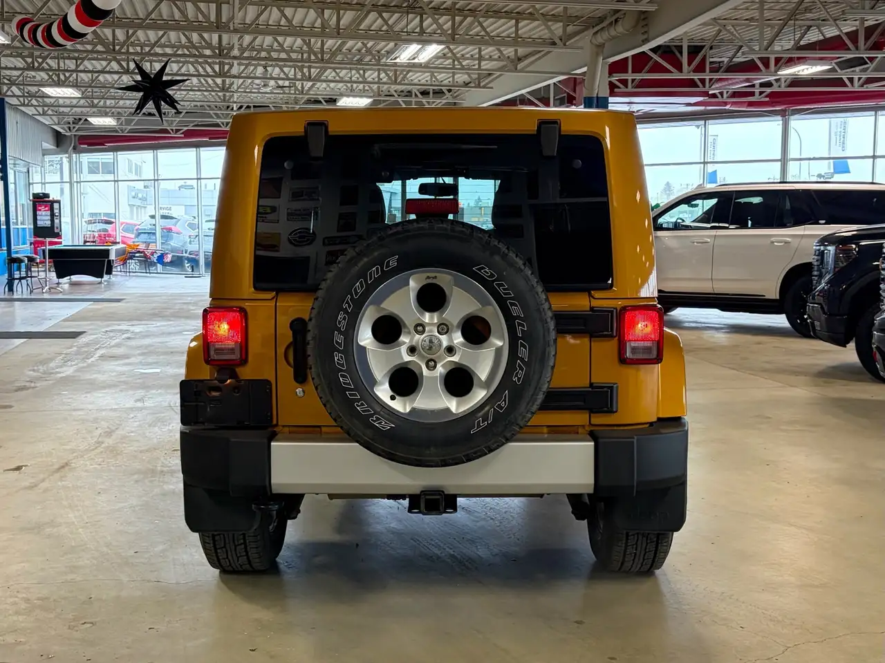 Jeep Wrangler снимка Jeep Wrangler