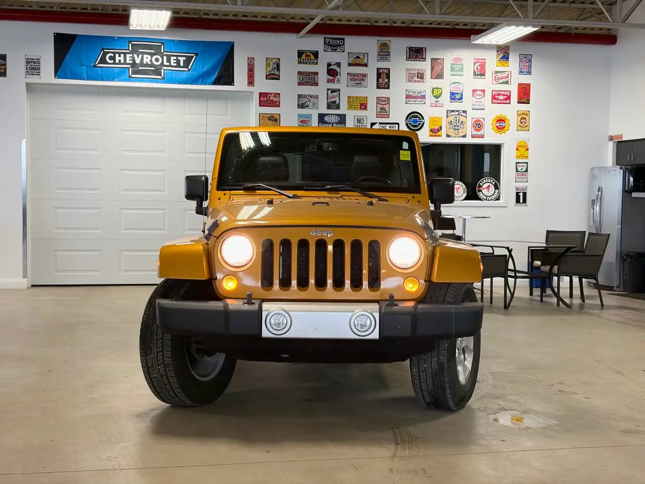 Jeep Wrangler снимка Jeep Wrangler