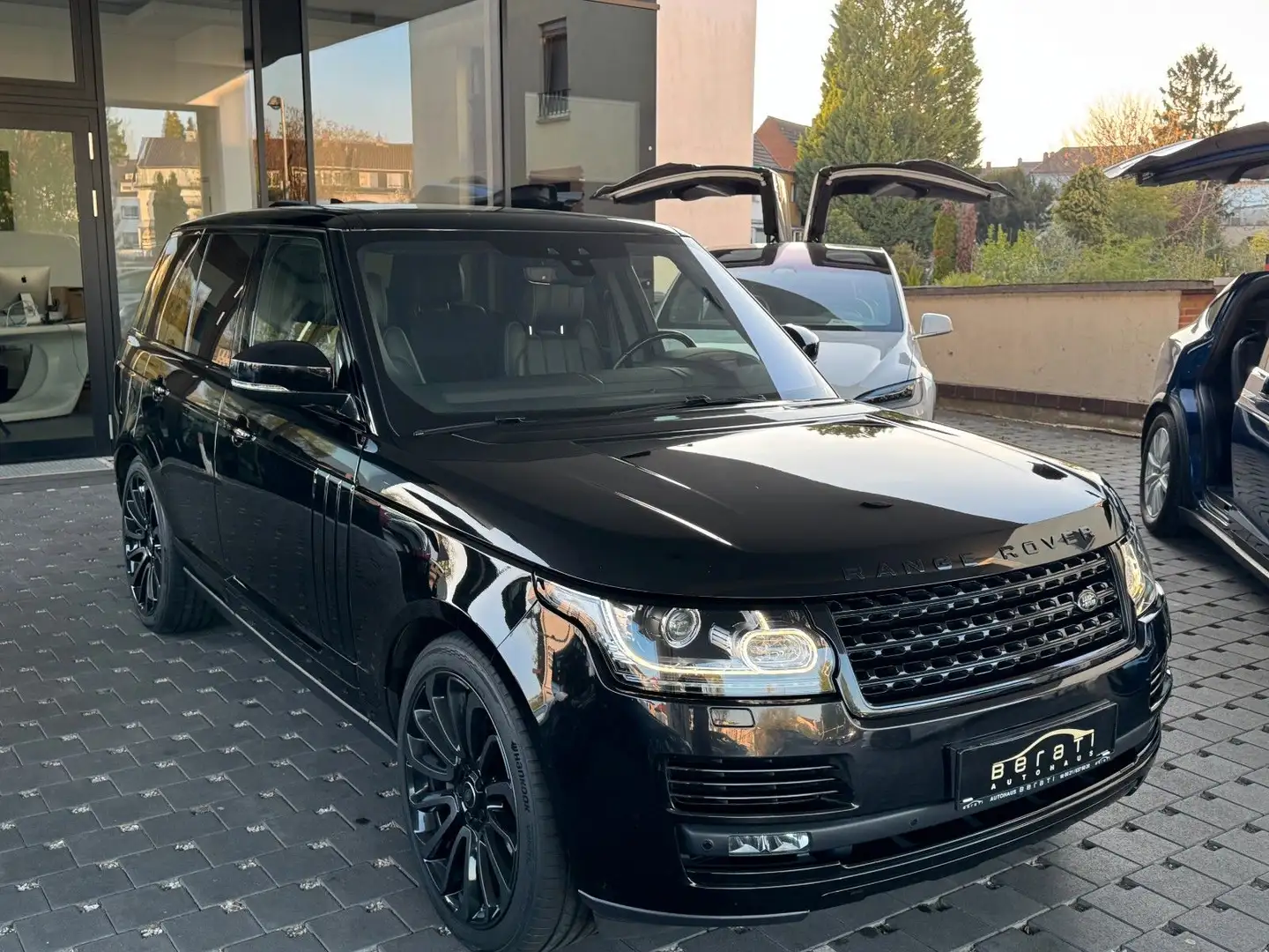 Land Rover Range Rover Diesel V8 Autobiography|Massage|HuD Zwart - 2