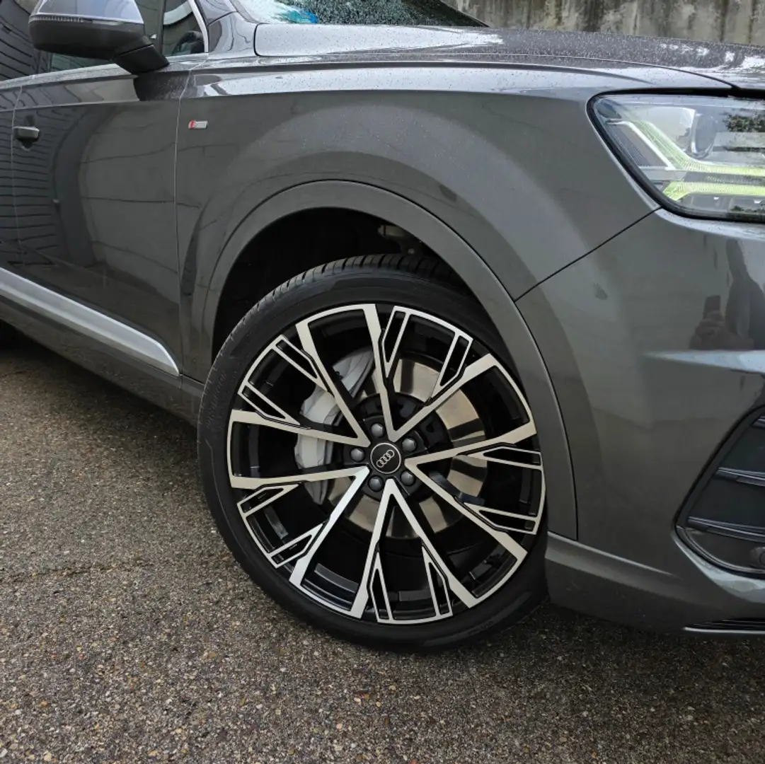 Audi Q7 50 TDI S line quattro Gris - 2