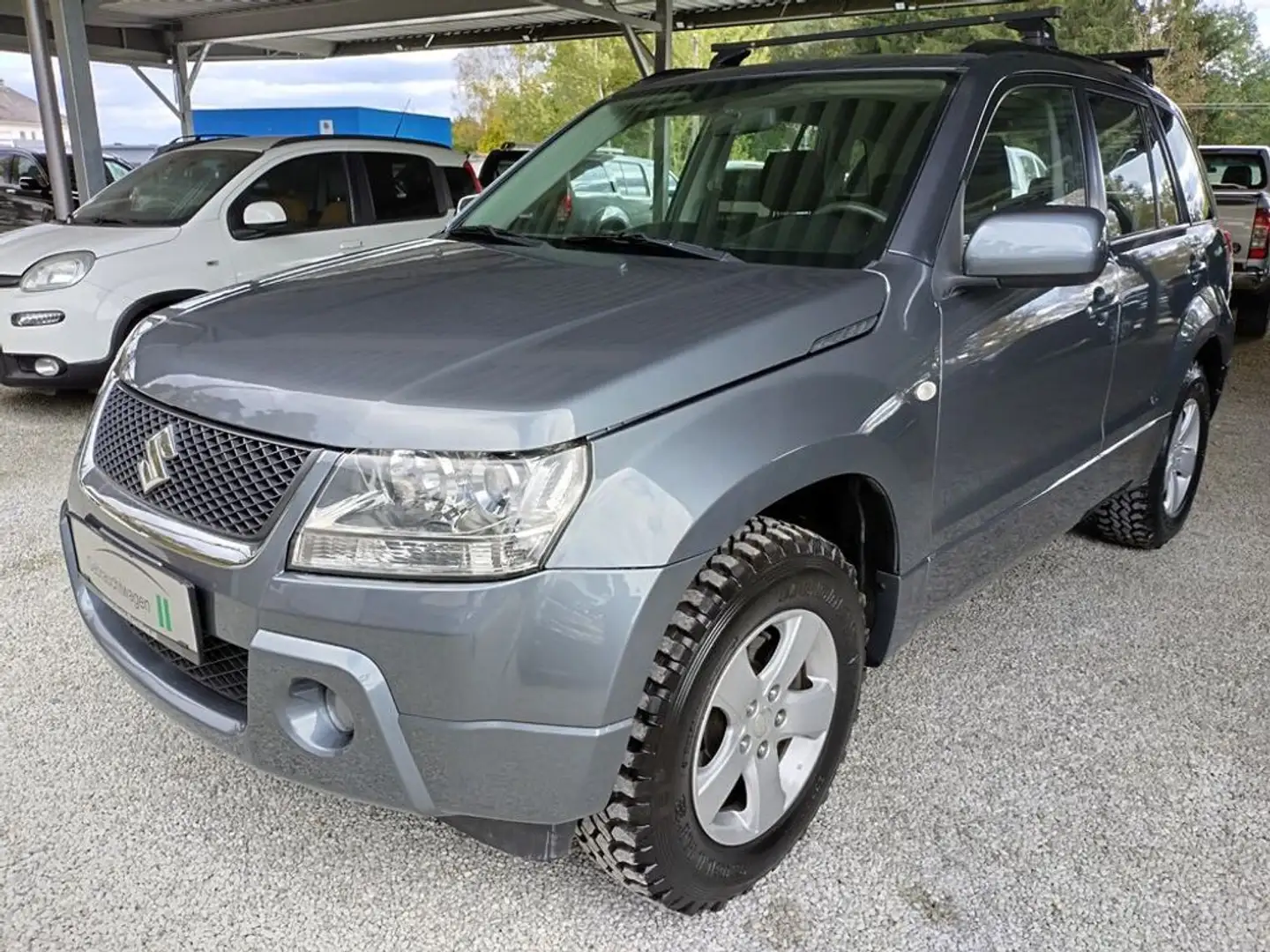 Suzuki Grand Vitara Grand 1,9 DDiS L3++ Top Zustand! Grau - 1