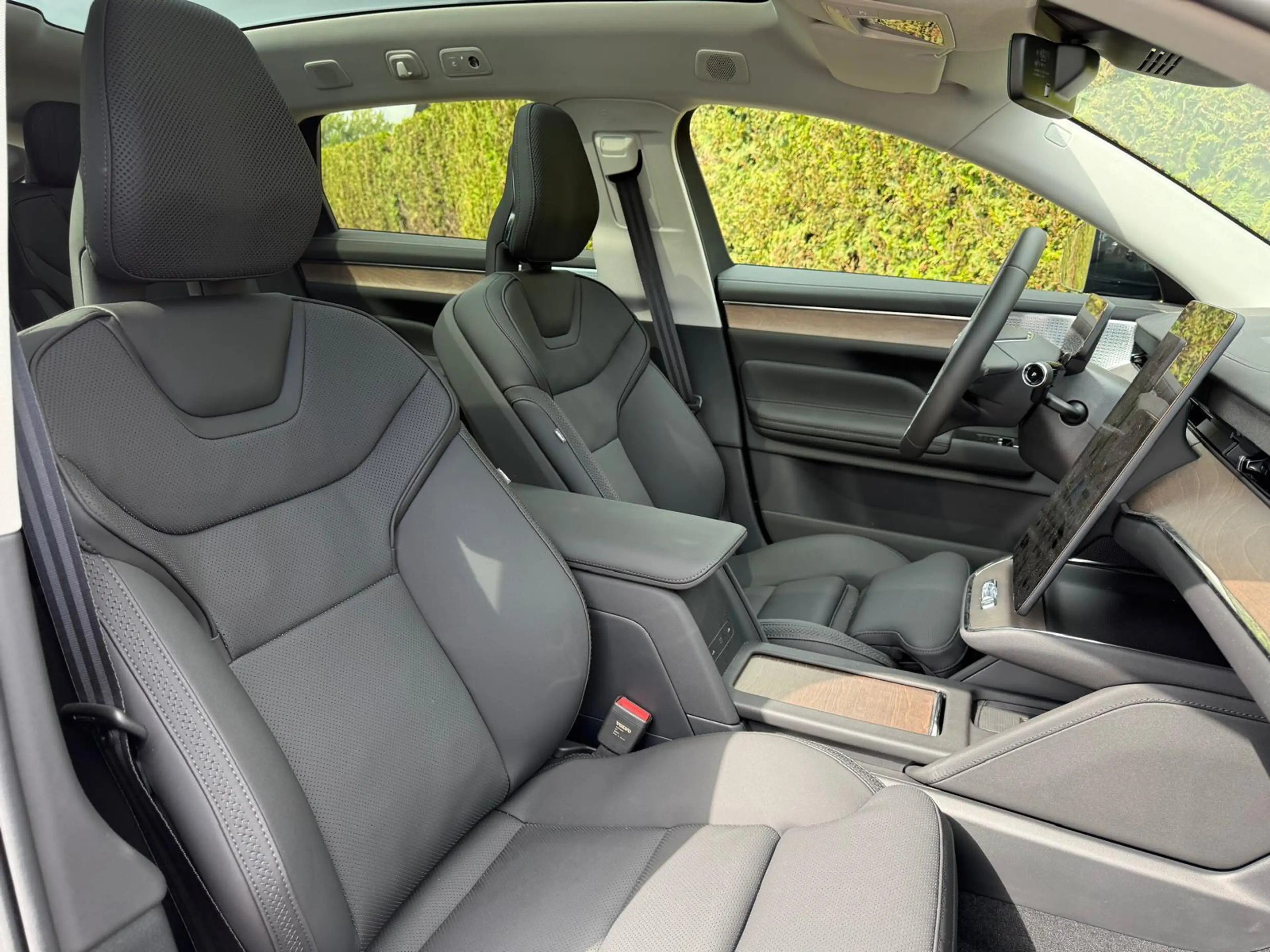 Volvo ES90 Single Motor Extended Range Ultra 92 kWh | Bowers — photo 4