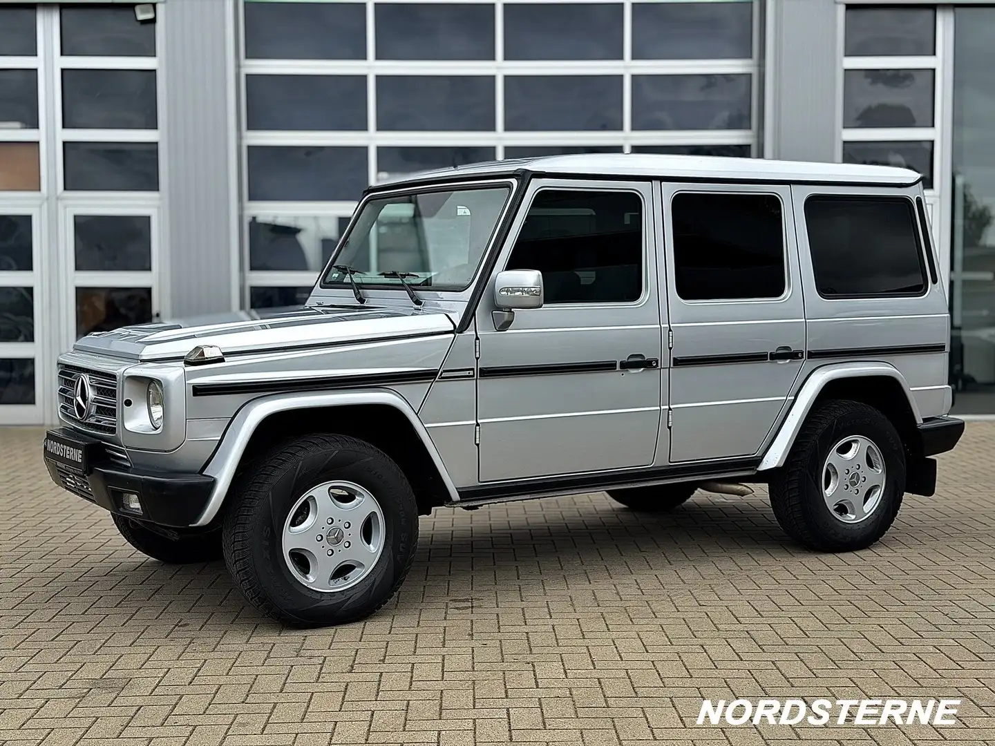 Mercedes-Benz G 270 G 270 MEMORY+SHD+STANDHZG+AHK+KLIMA Silber - 2
