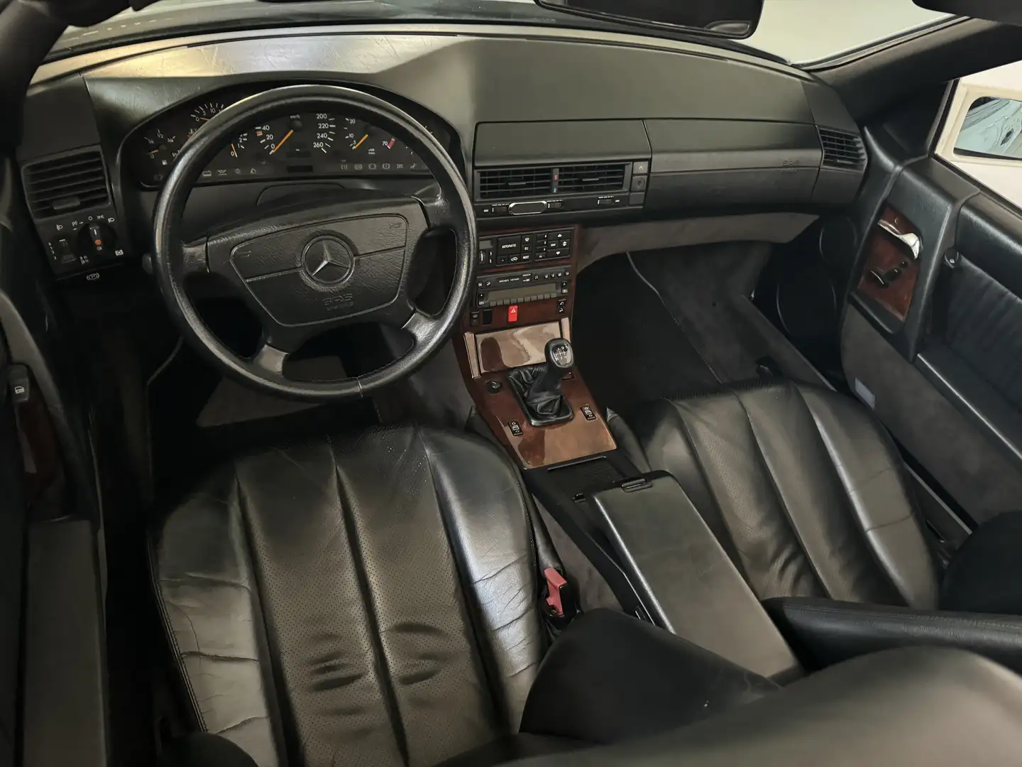 Mercedes-Benz SL 280 - 1