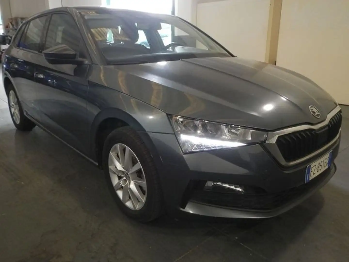 Skoda Scala 1.6 tdi Ambition 115cv dsg - FZ851EG Grigio - 2