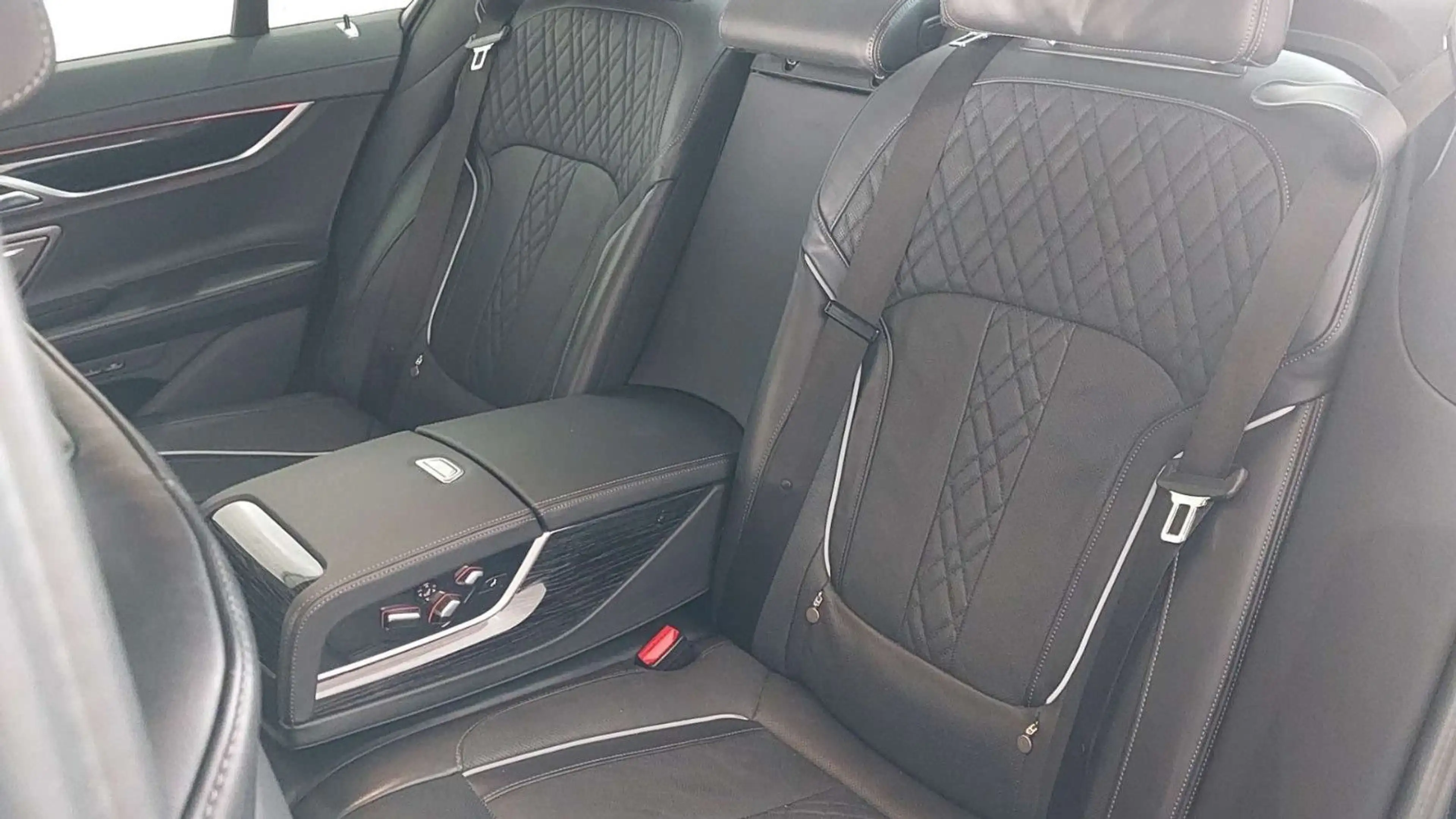 BMW 740 d xDrive*Massage*el.GSD*Standhzg*H&K*DrivAPro — photo 7
