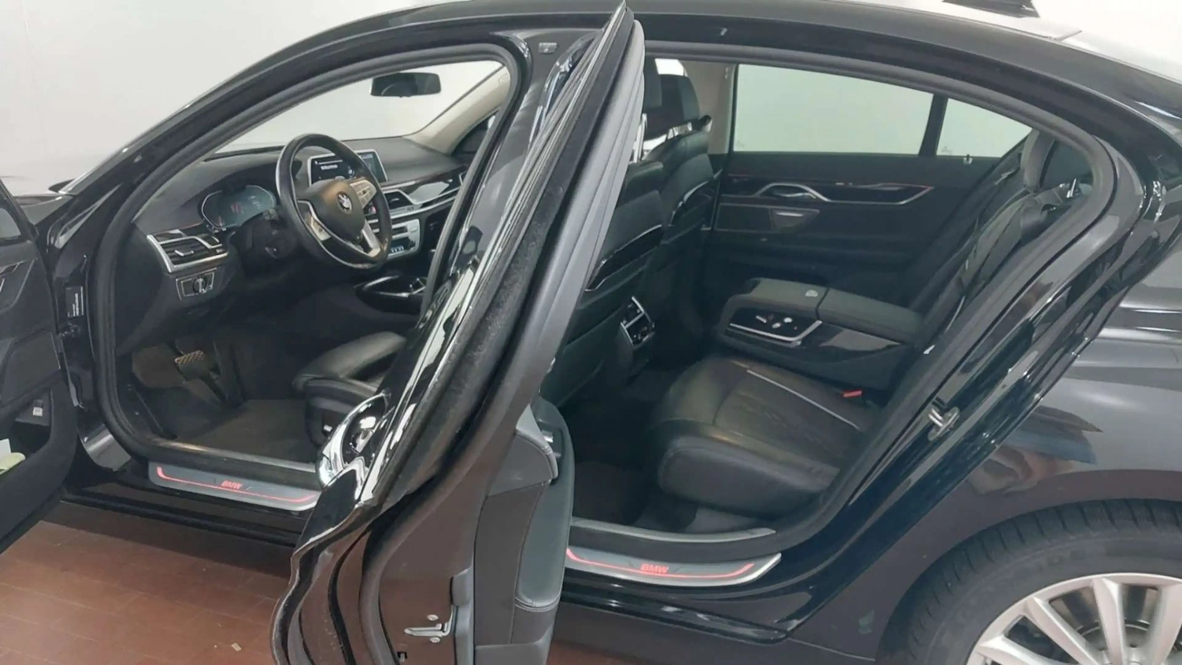 BMW 740 d xDrive*Massage*el.GSD*Standhzg*H&K*DrivAPro — photo 5